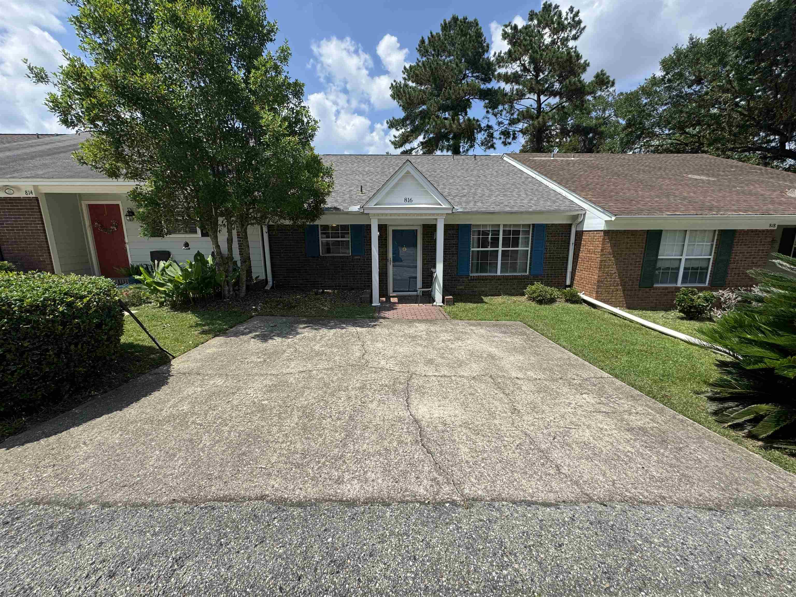 816 Jamestown Court