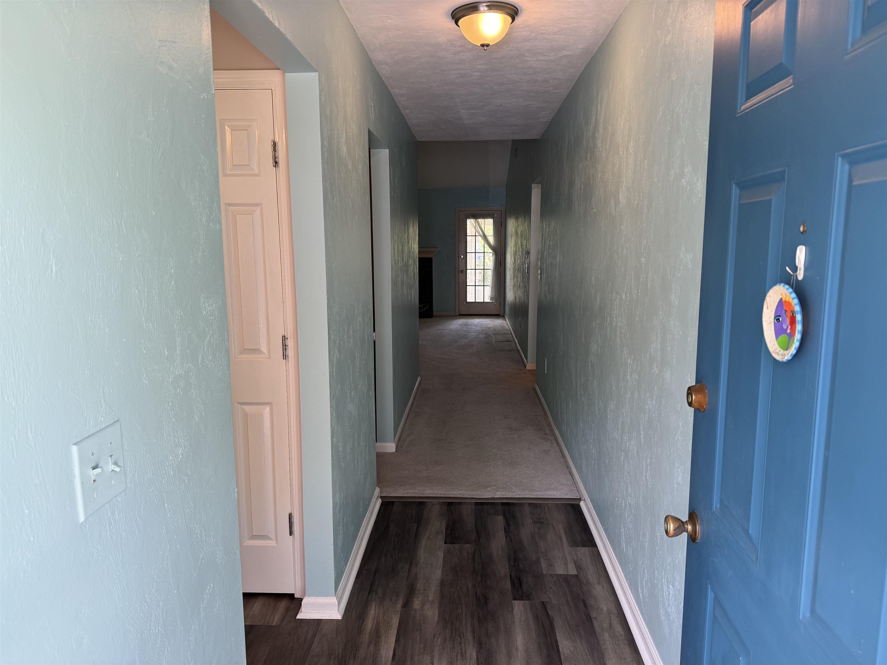 816 Jamestown Court