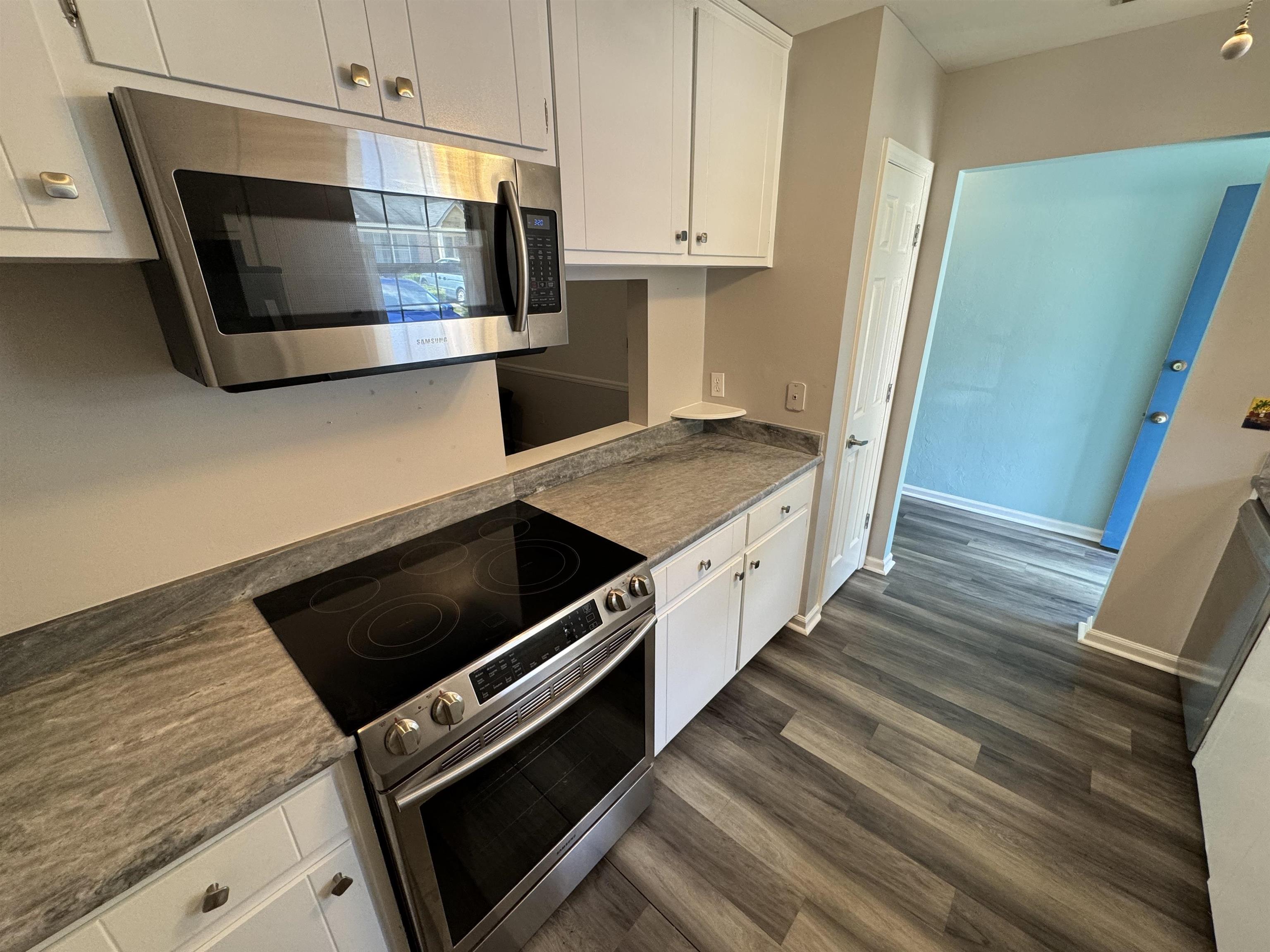 816 Jamestown Court