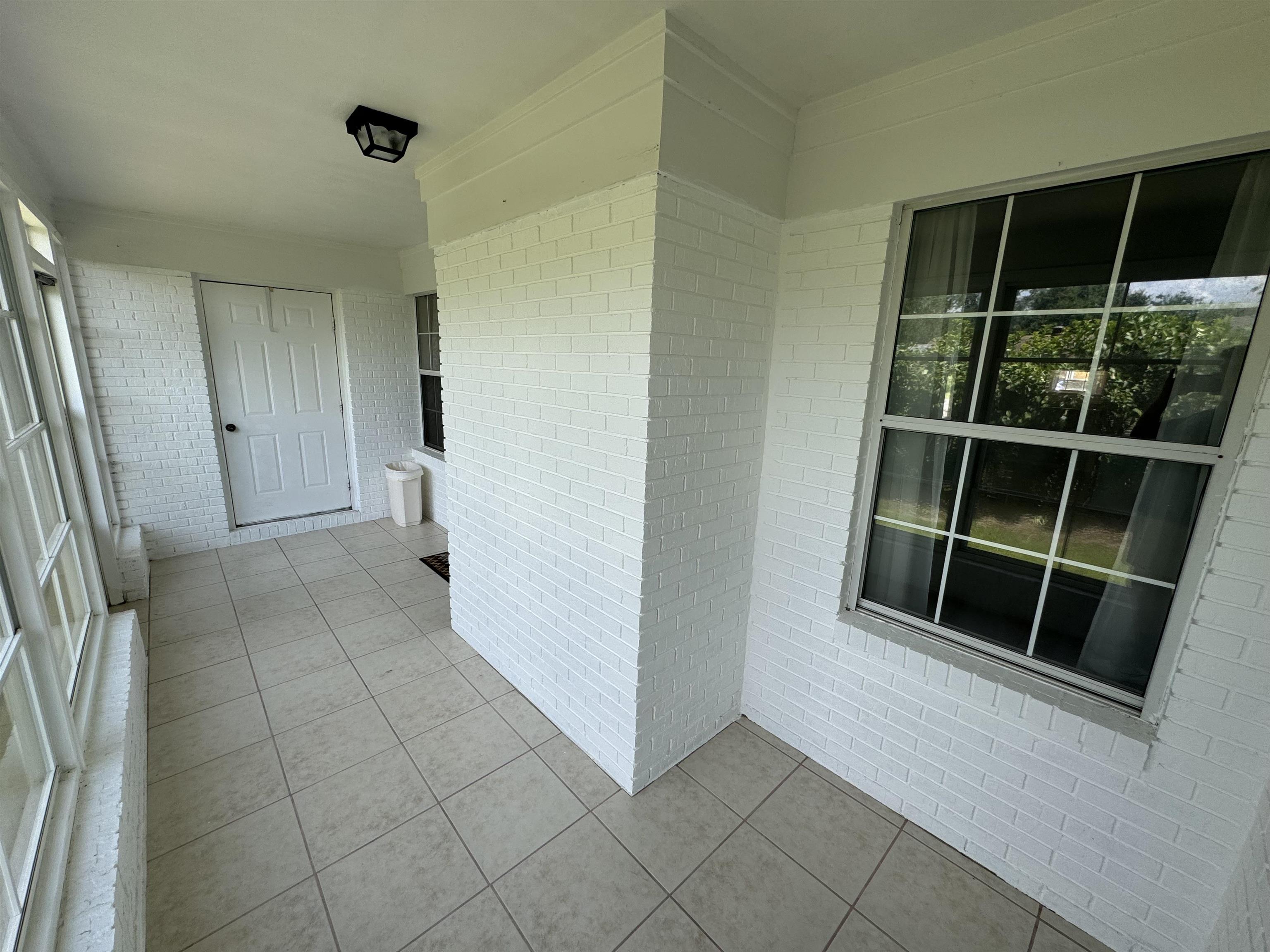816 Jamestown Court