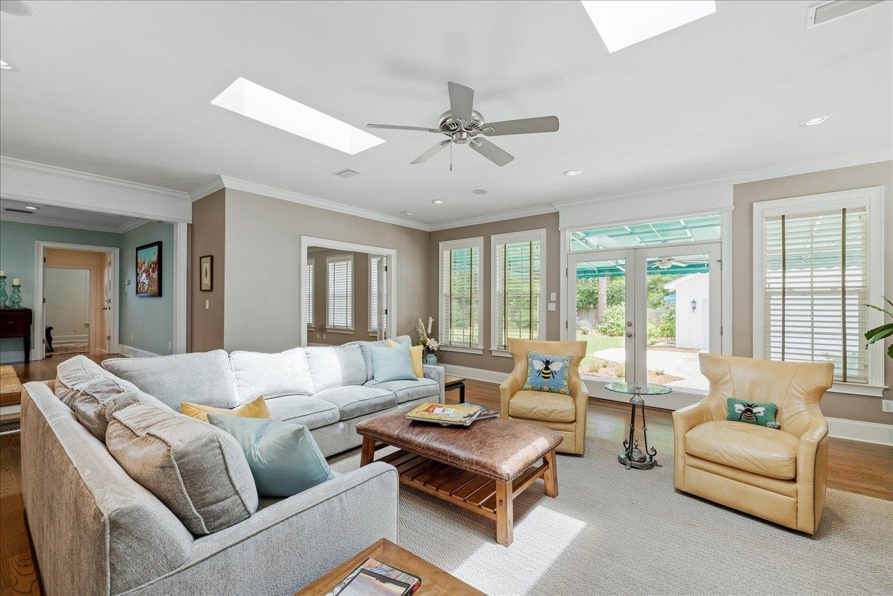 2003 E Randolph Circle