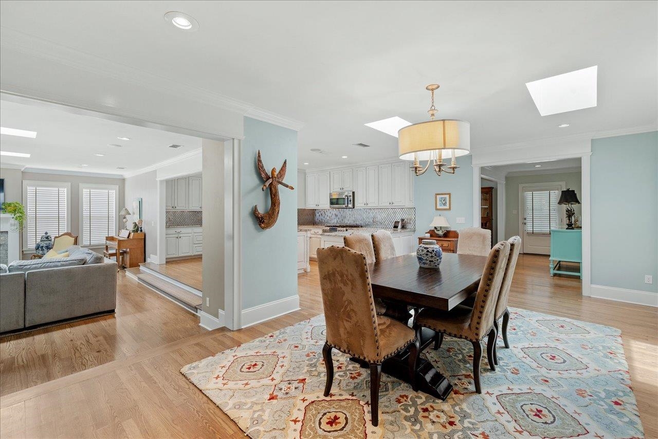 2003 E Randolph Circle