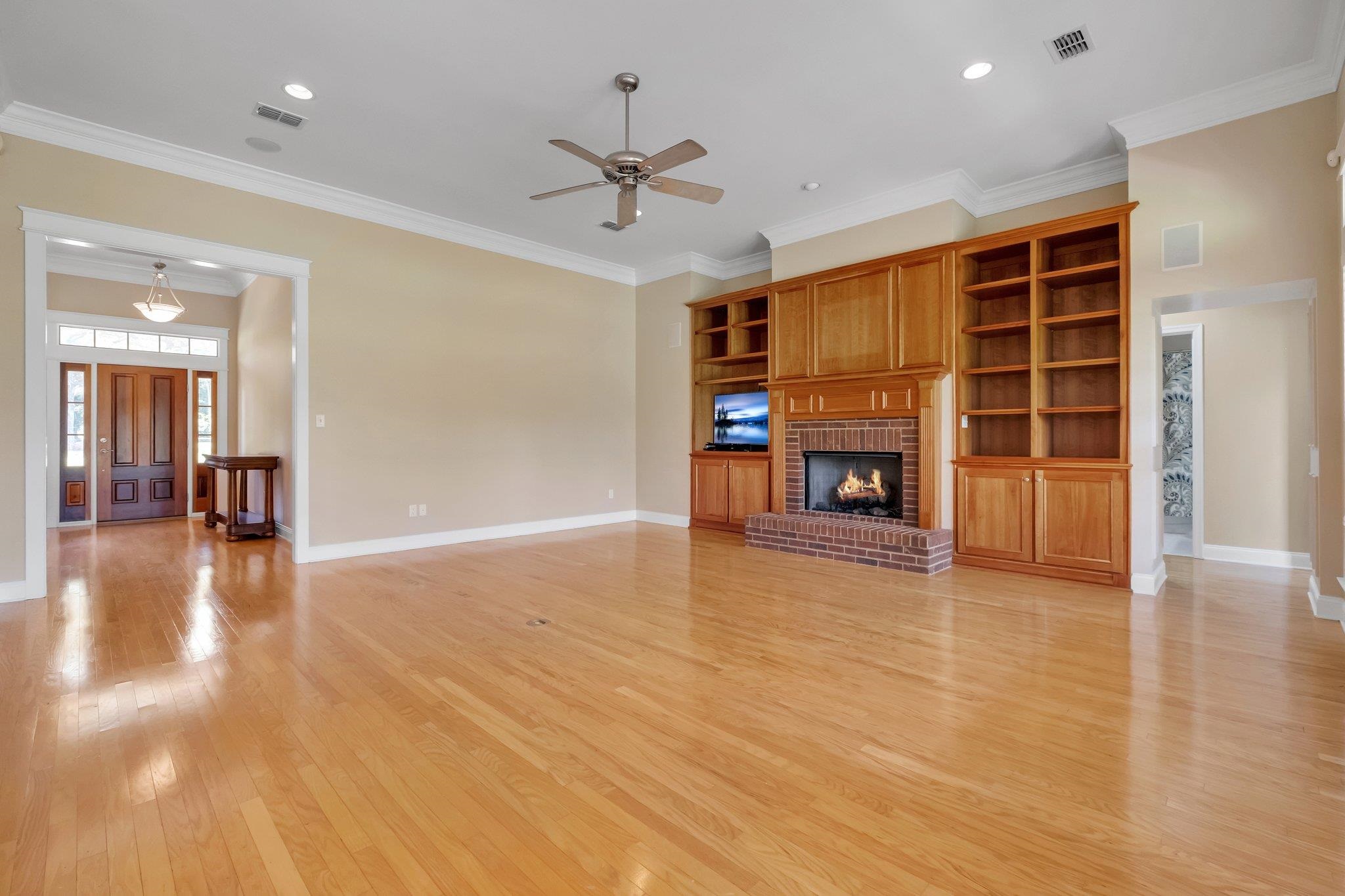 3301 CHAIRES CROSS Road