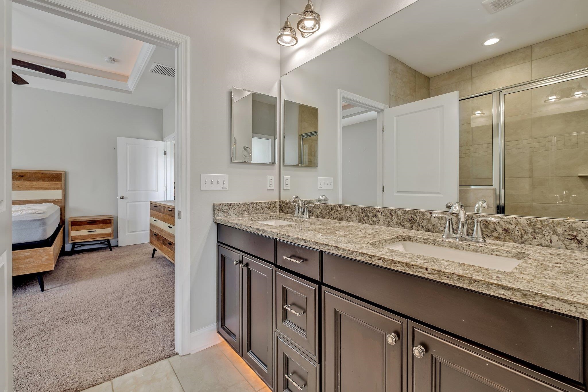 2529 E Orange Avenue