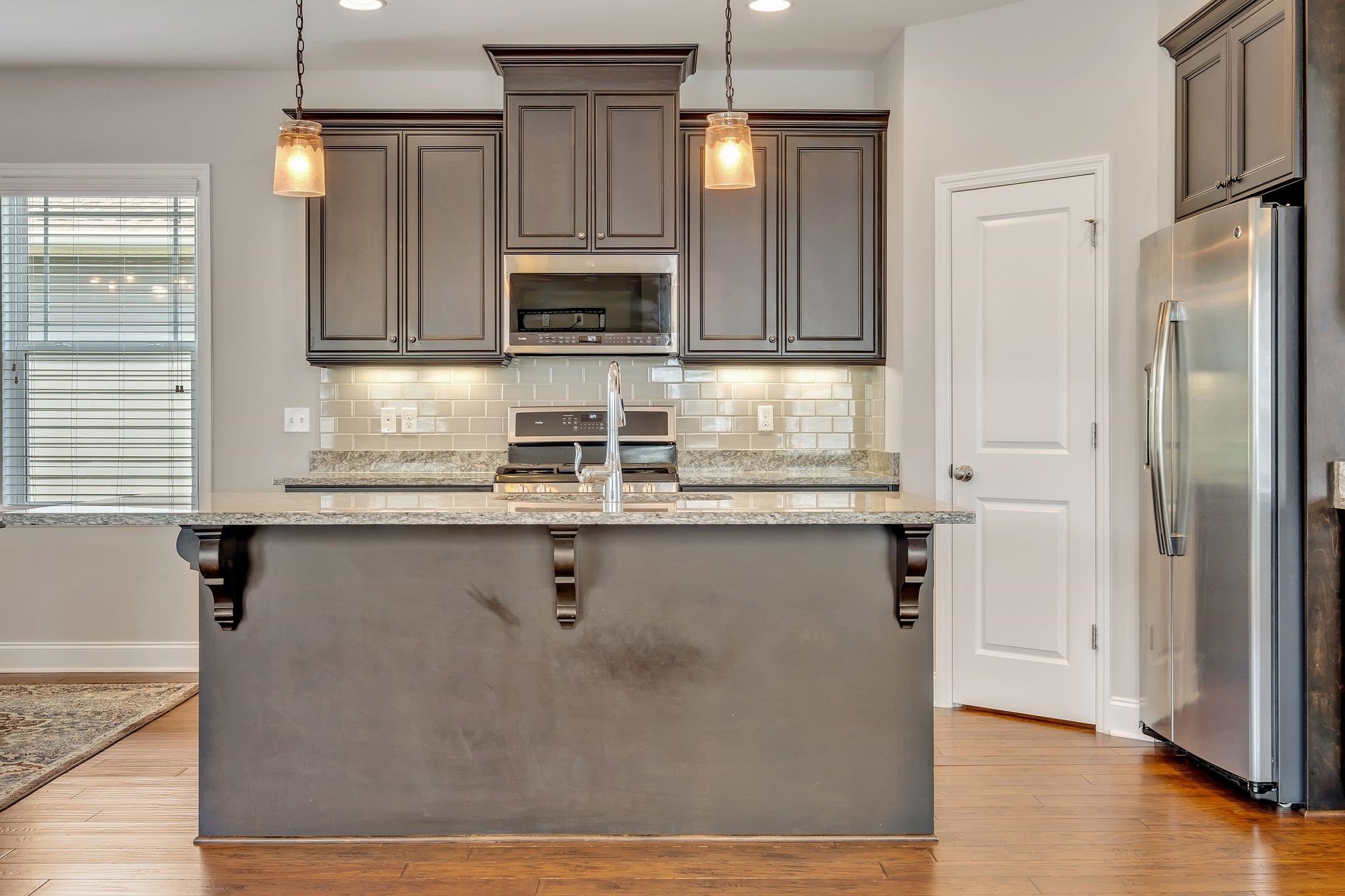 2529 E Orange Avenue