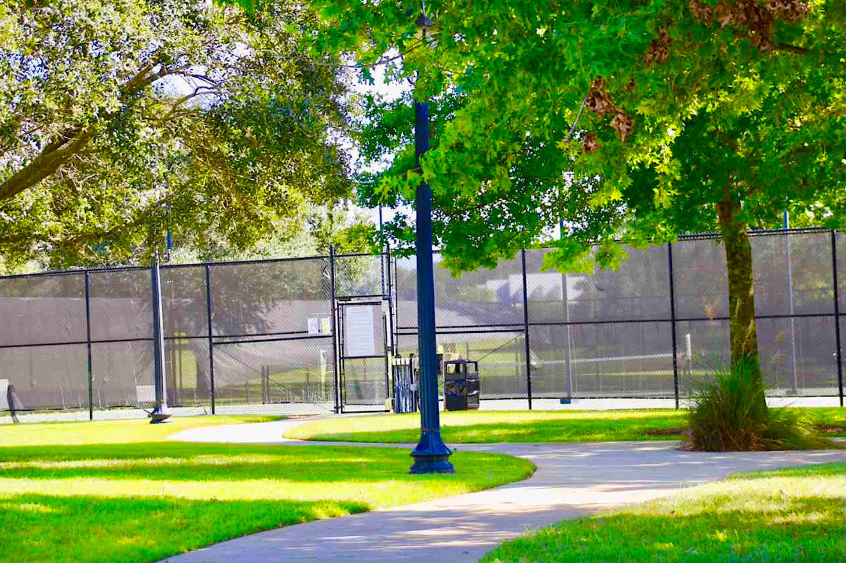 2529 E Orange Avenue