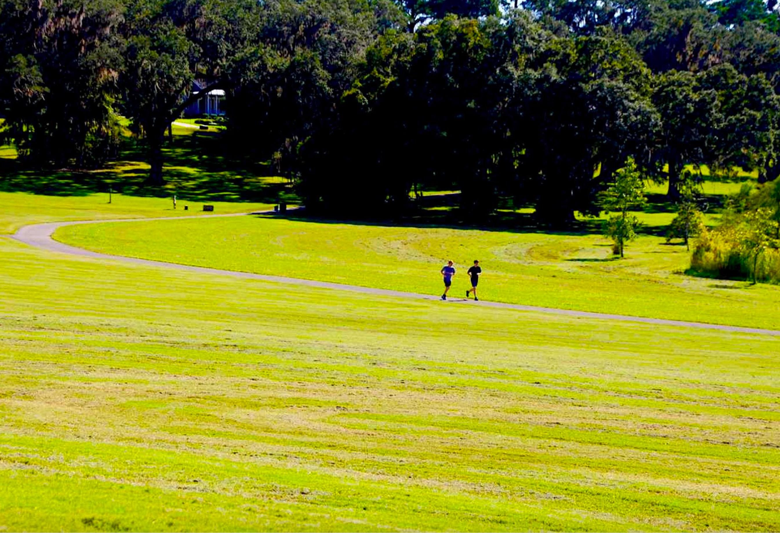 2529 E Orange Avenue