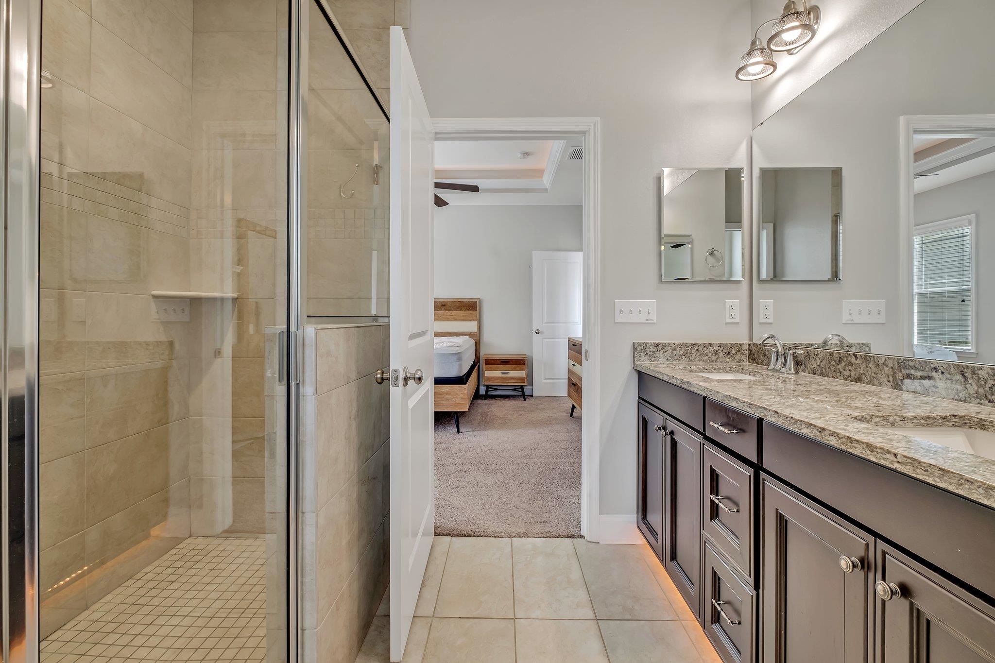 2529 E Orange Avenue