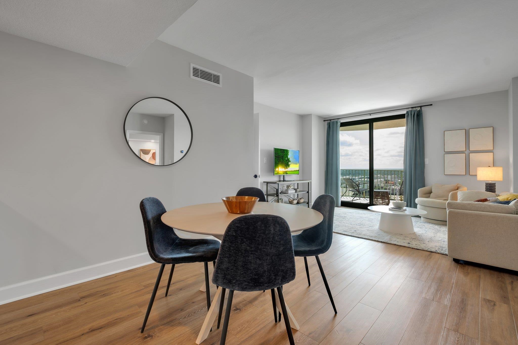 300 S DUVAL Street Unit: 1211