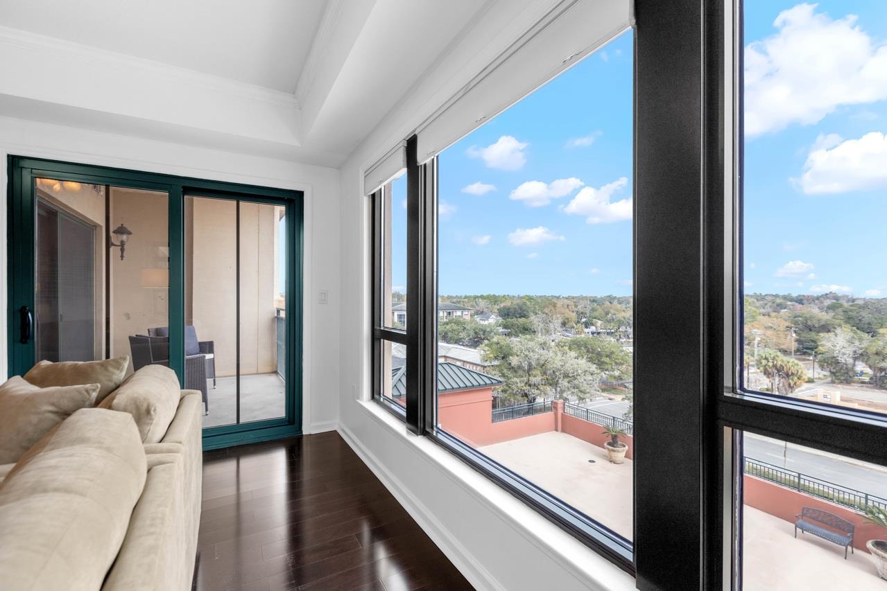 121 N Monroe Street Unit: 7008
