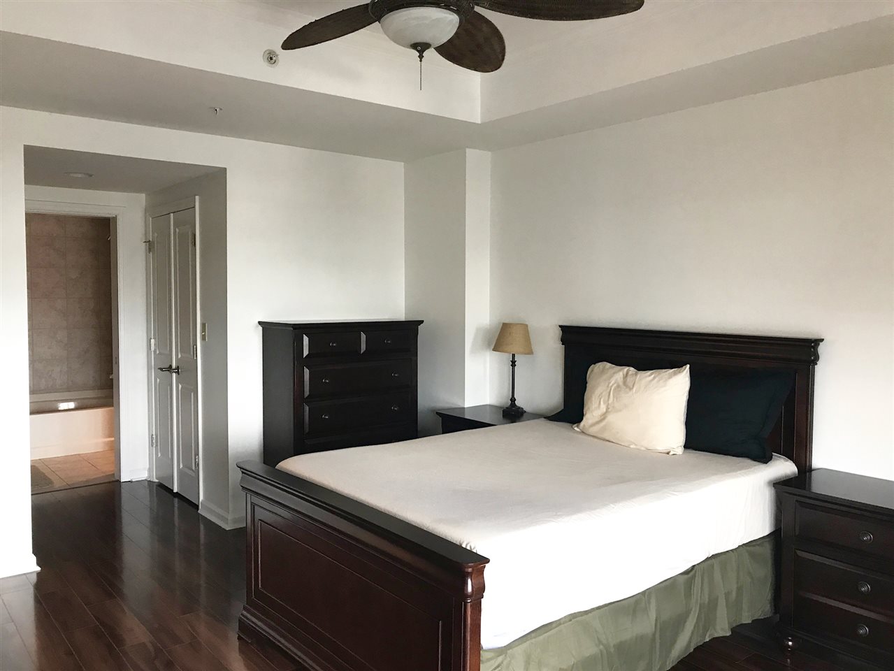 121 N MONROE Street Unit: 7003