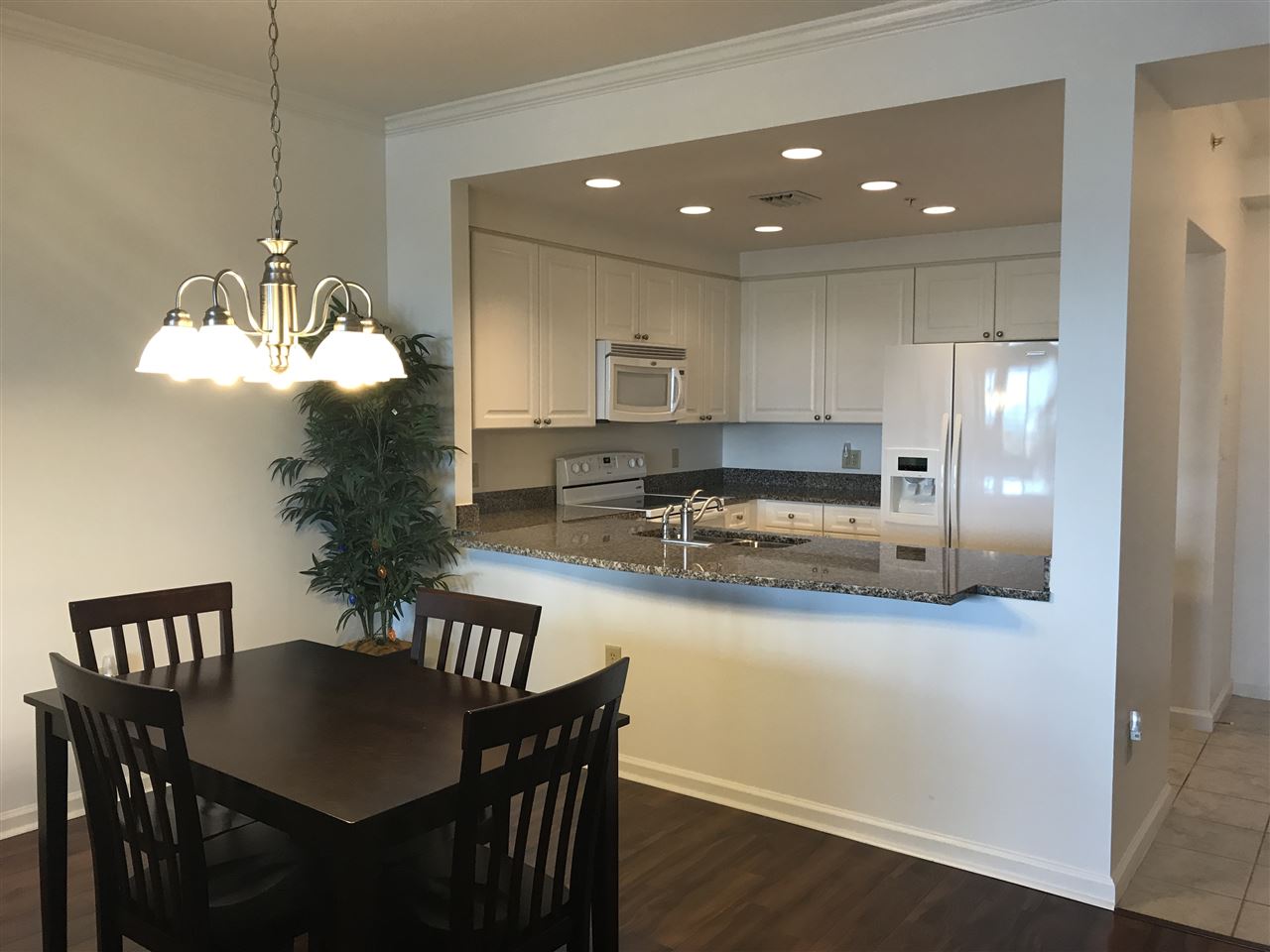 121 N MONROE Street Unit: 7003