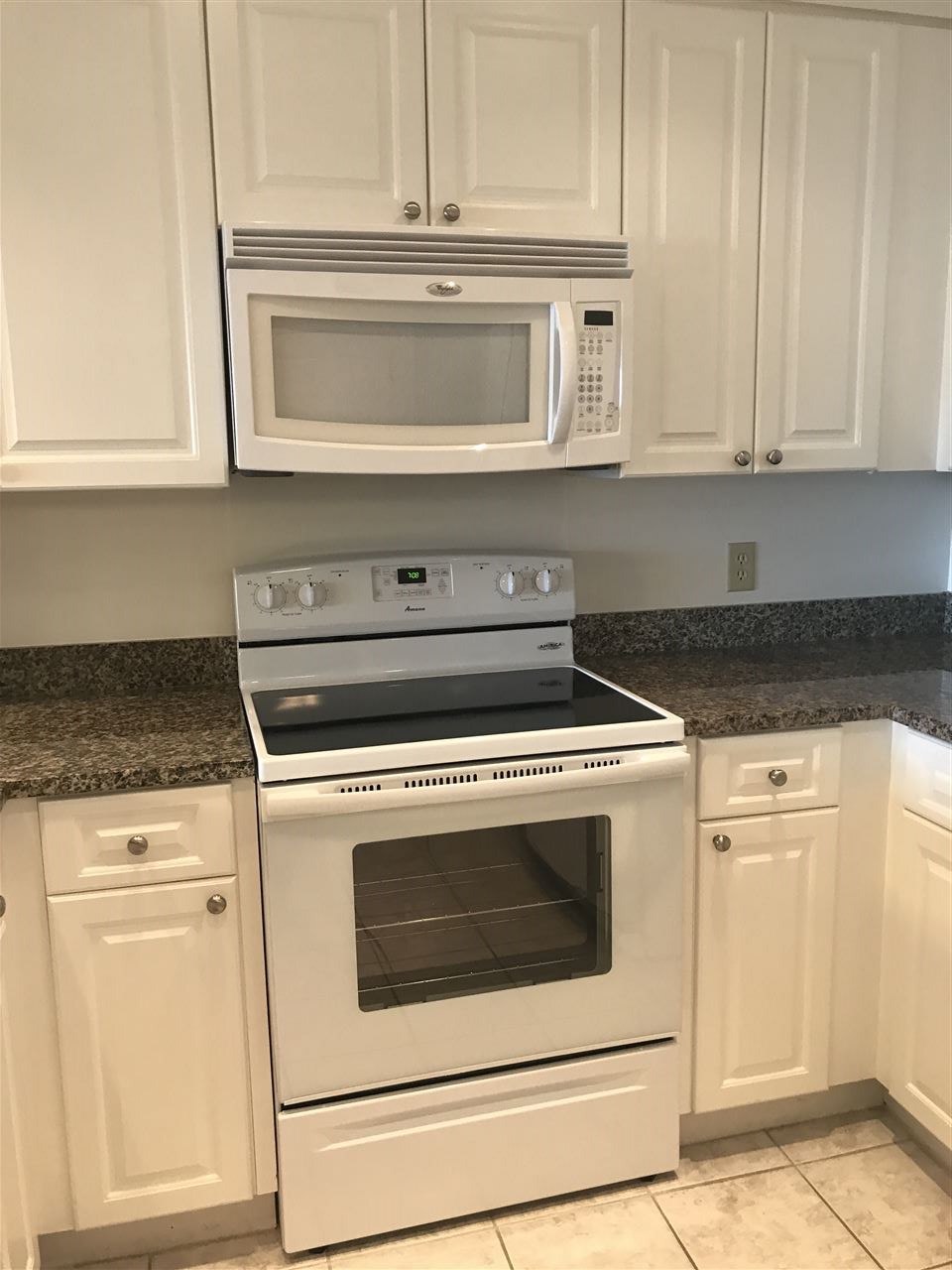 121 N MONROE Street Unit: 7003