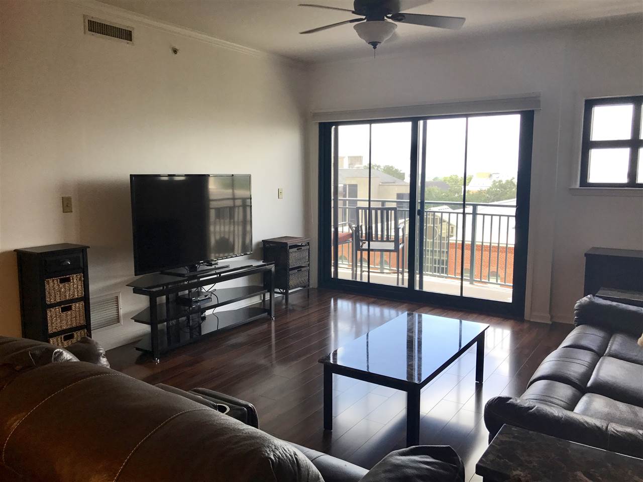 121 N MONROE Street Unit: 7003