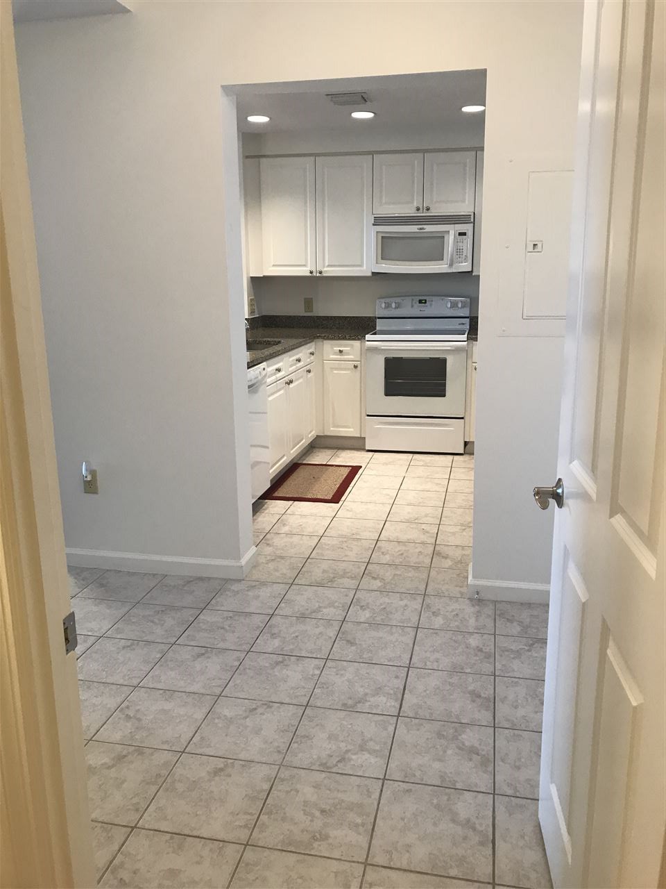121 N MONROE Street Unit: 7003