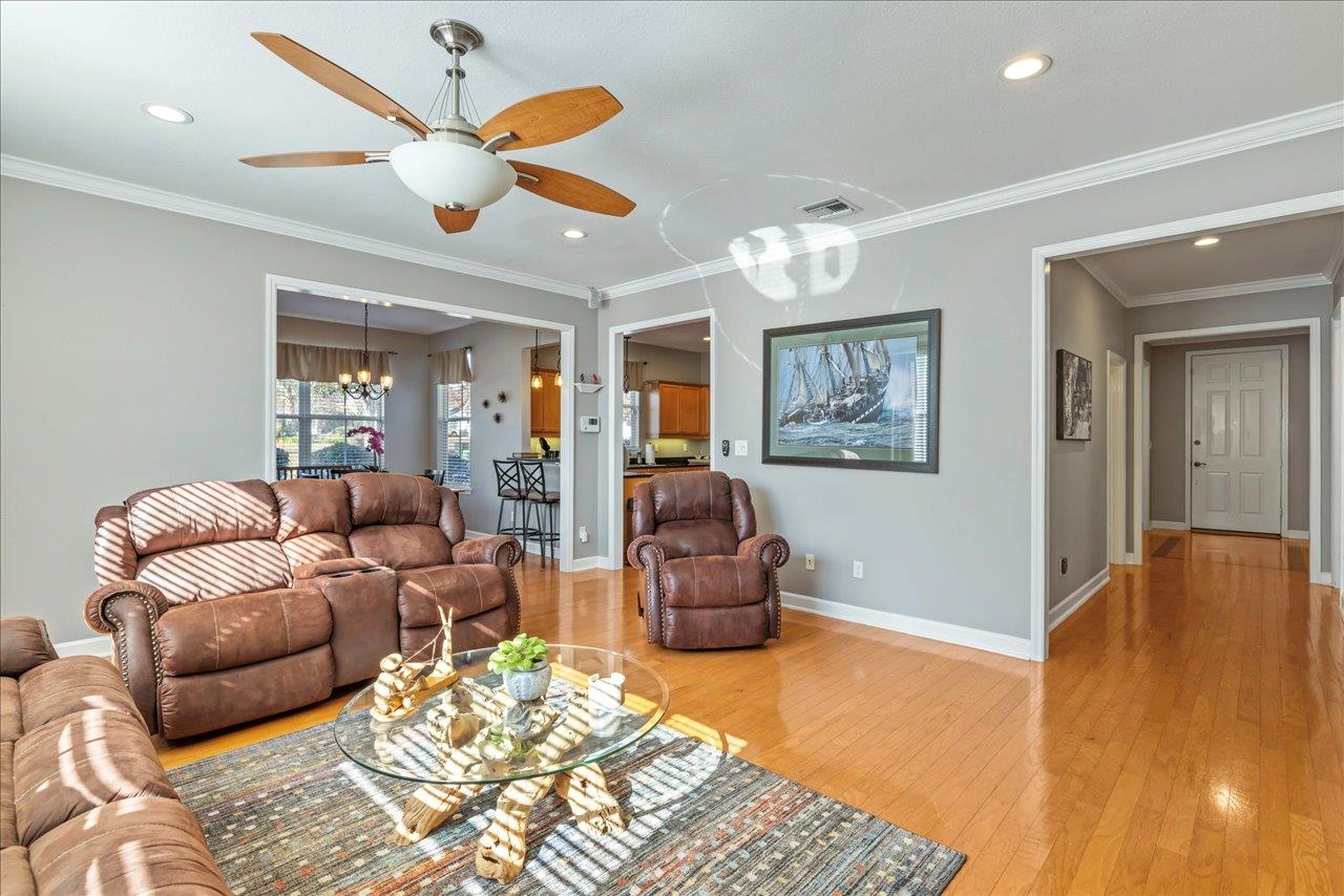 2545 TWAIN Drive