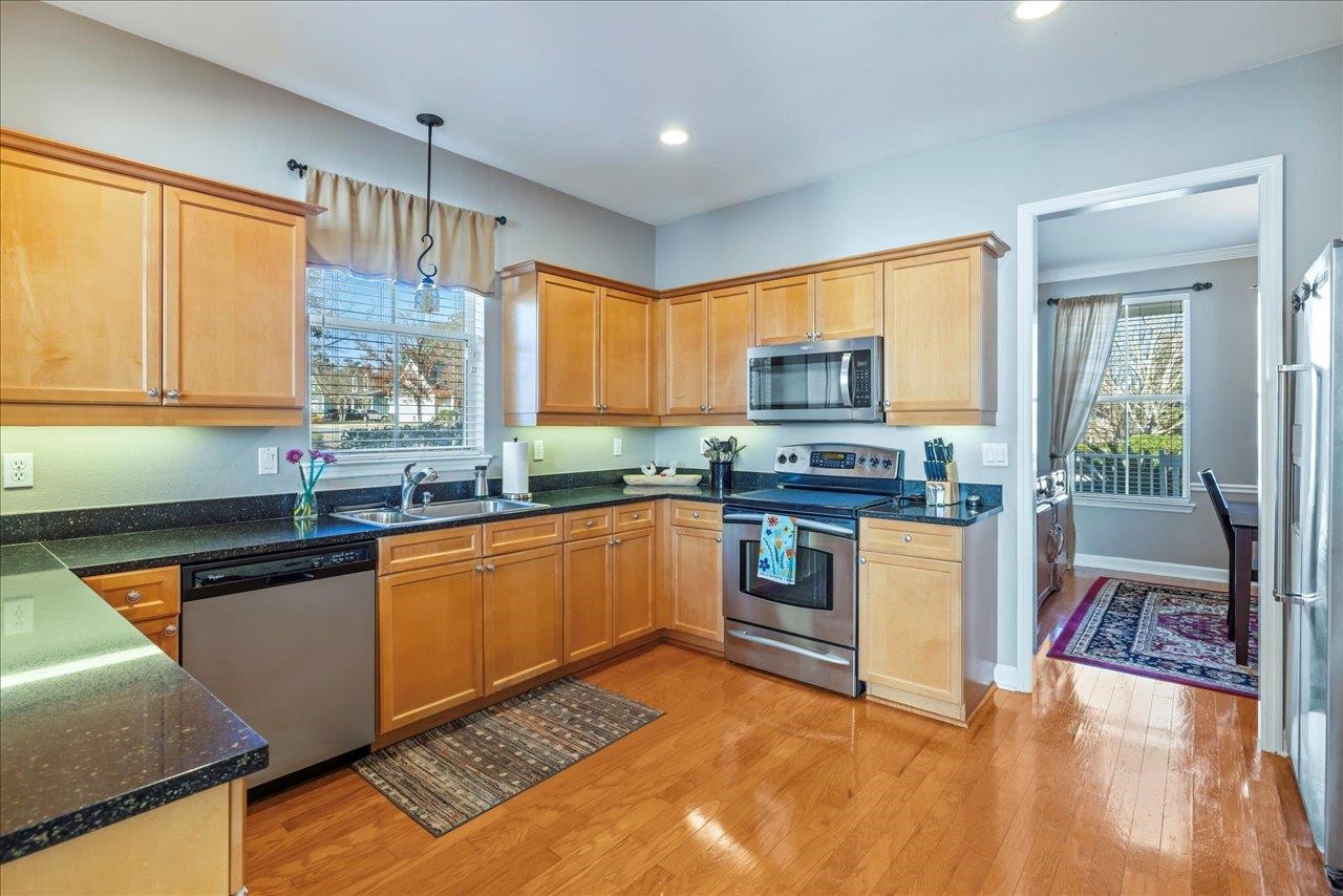 2545 TWAIN Drive