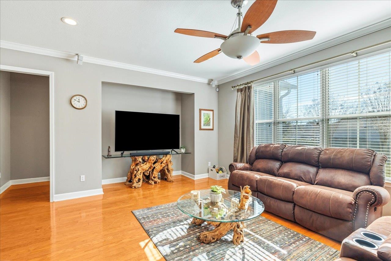 2545 TWAIN Drive