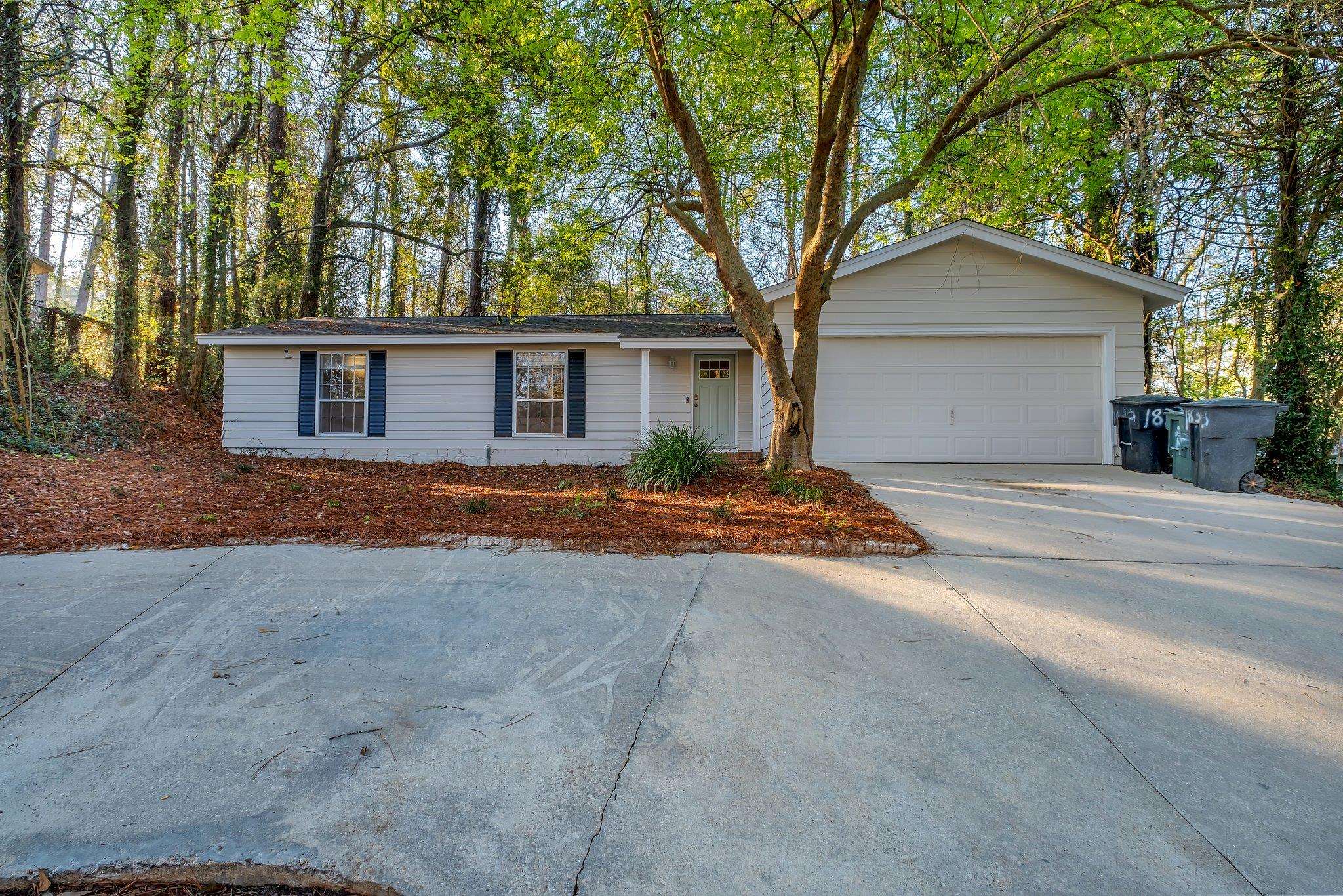 1833 Mayfair Road