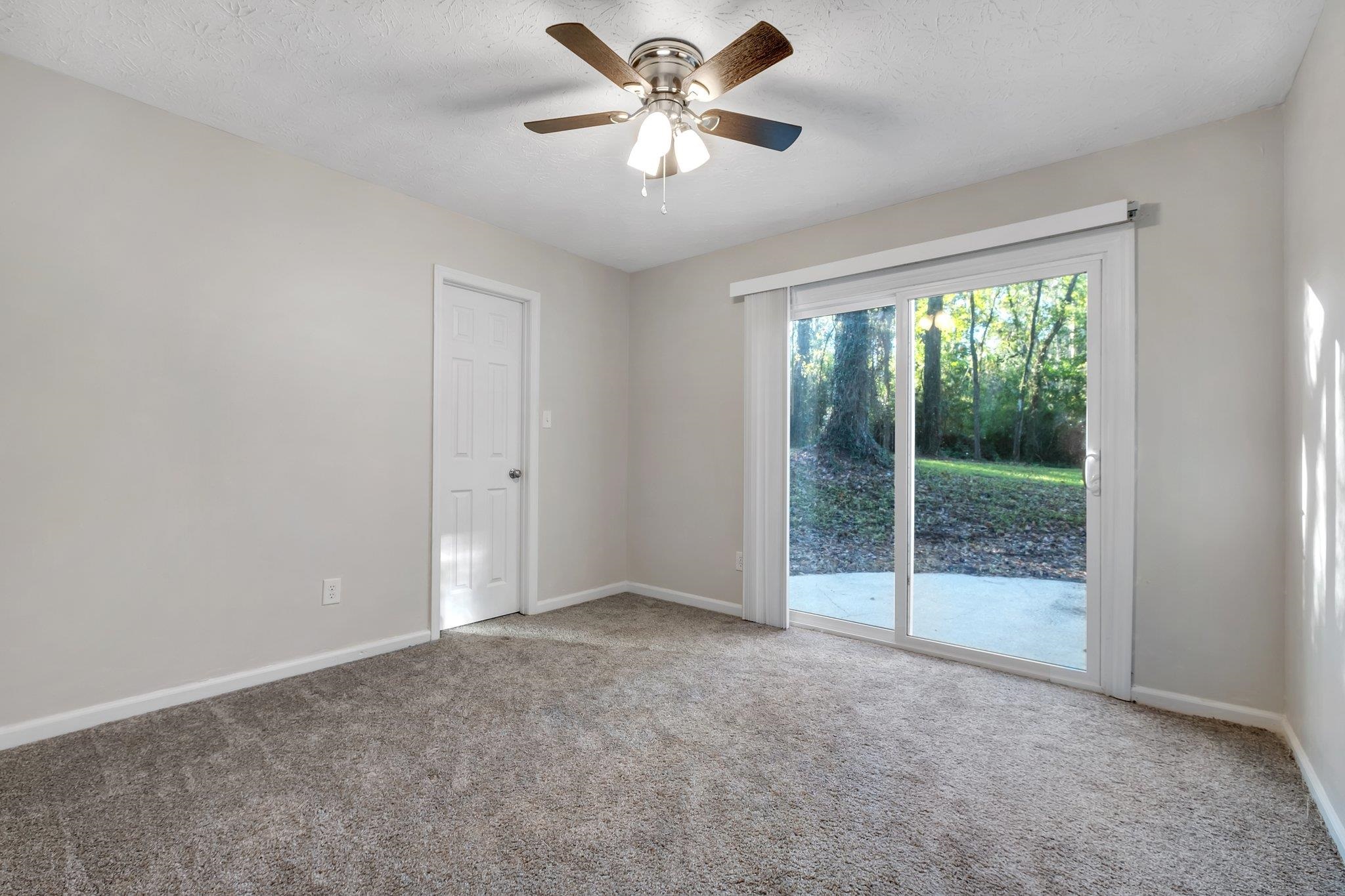 1833 Mayfair Road