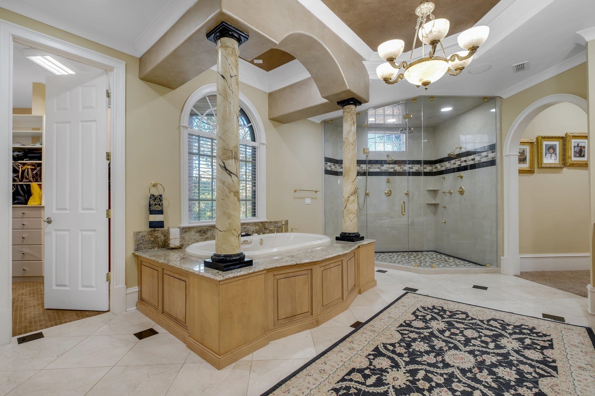 7144 Heartland Circle