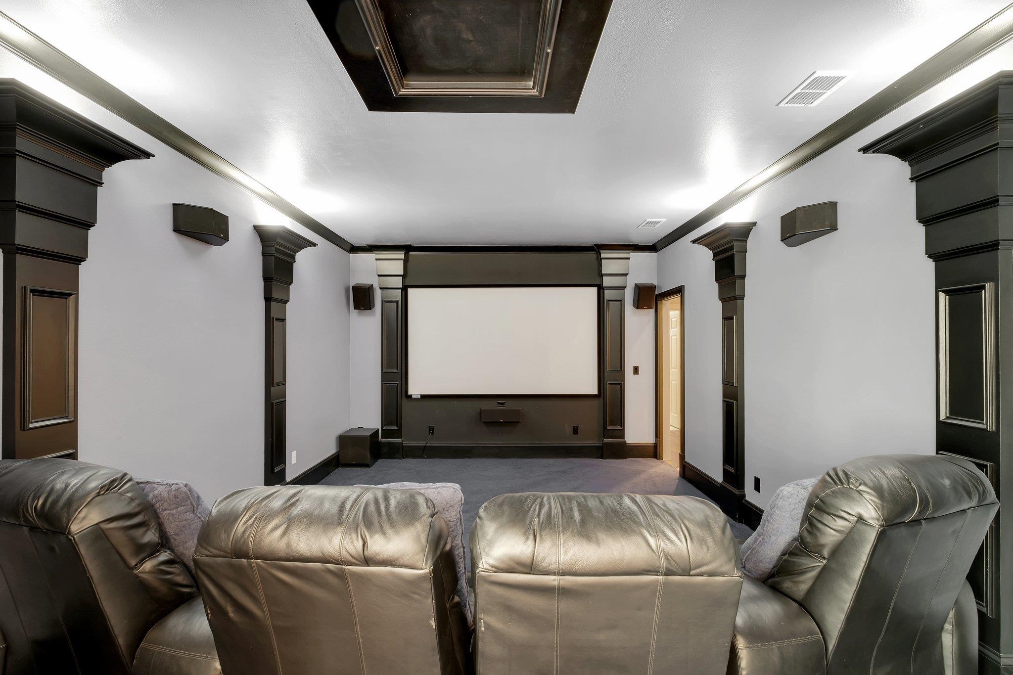 7144 Heartland Circle