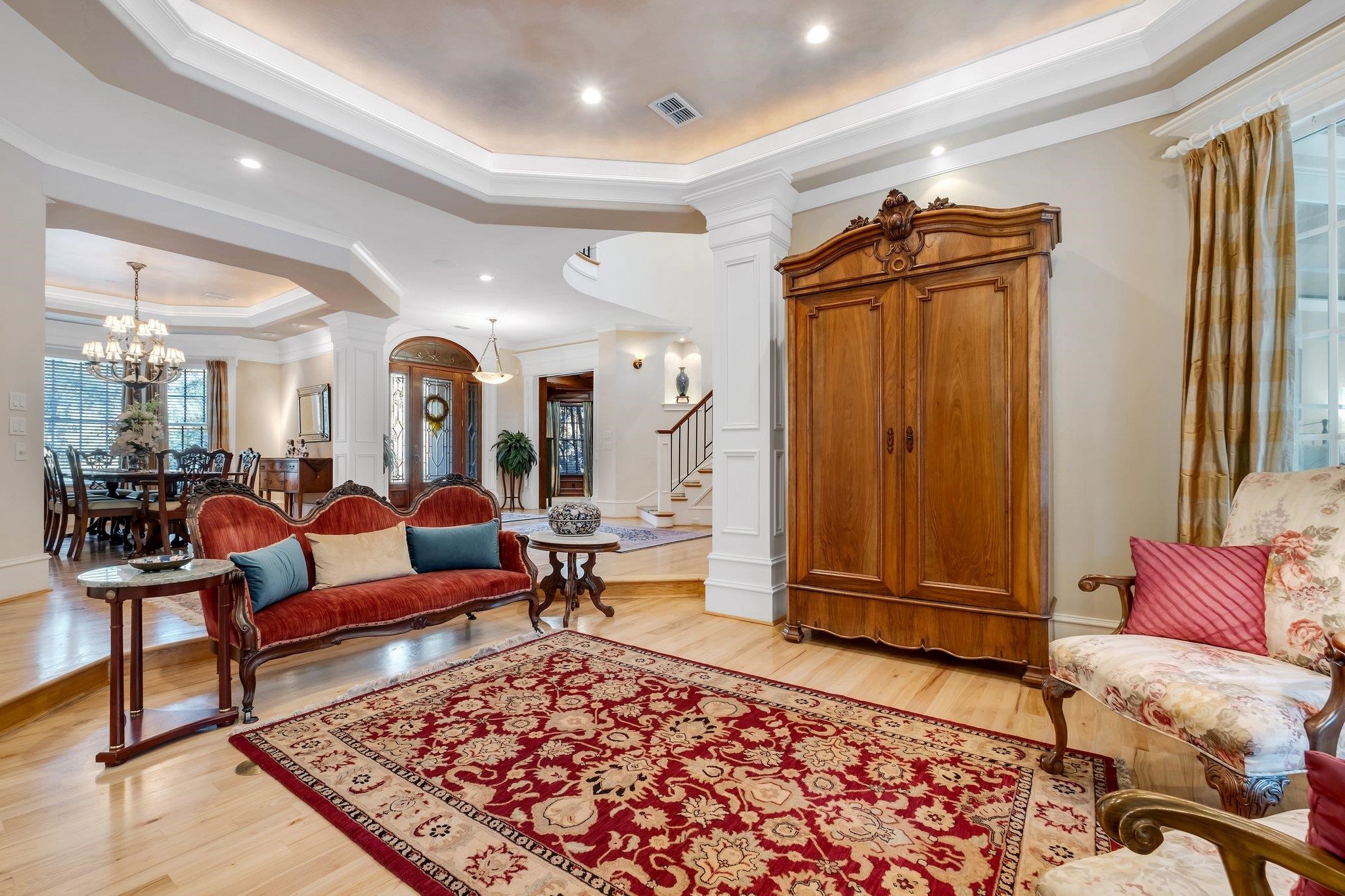 7144 Heartland Circle