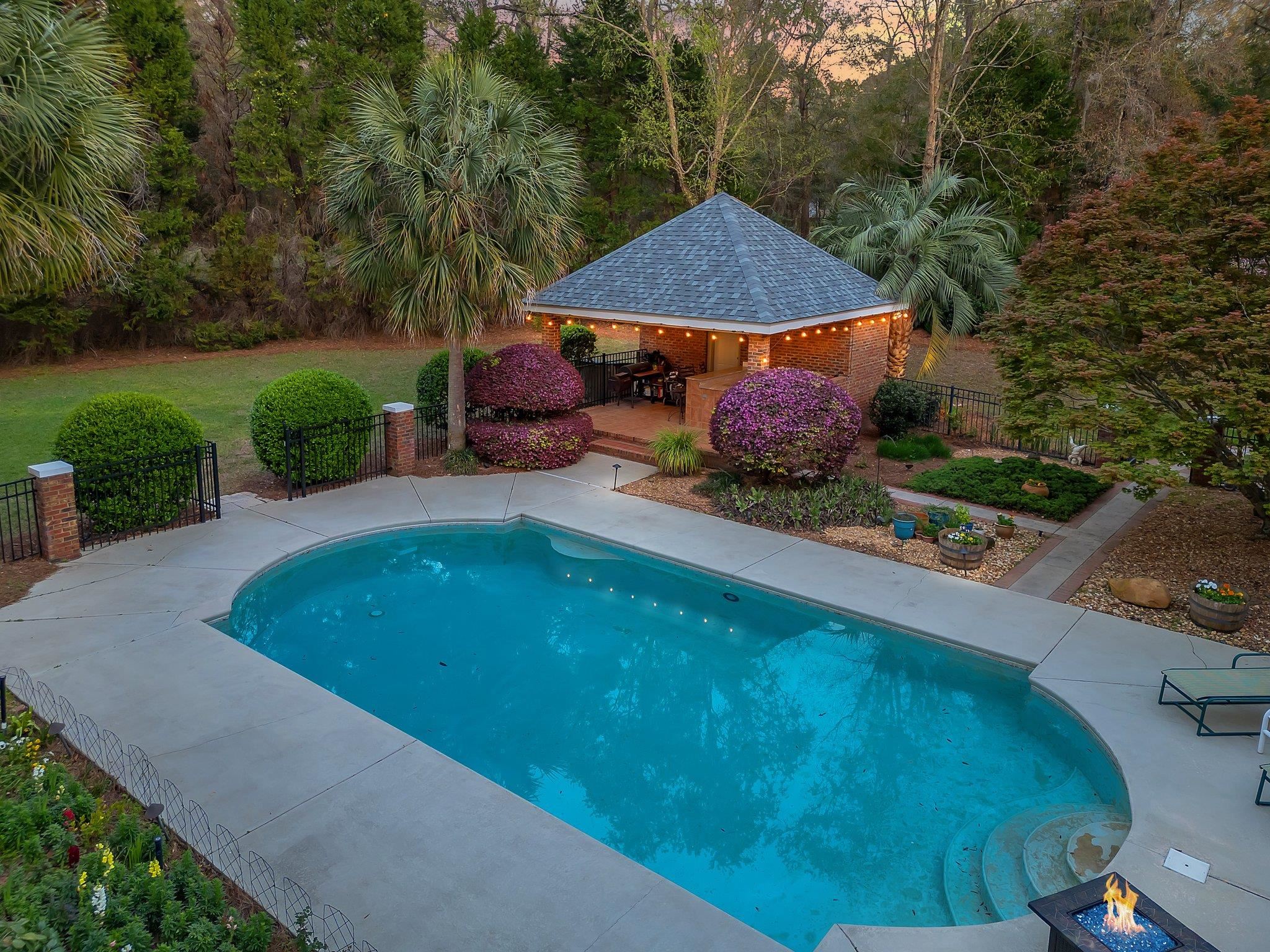 7144 Heartland Circle