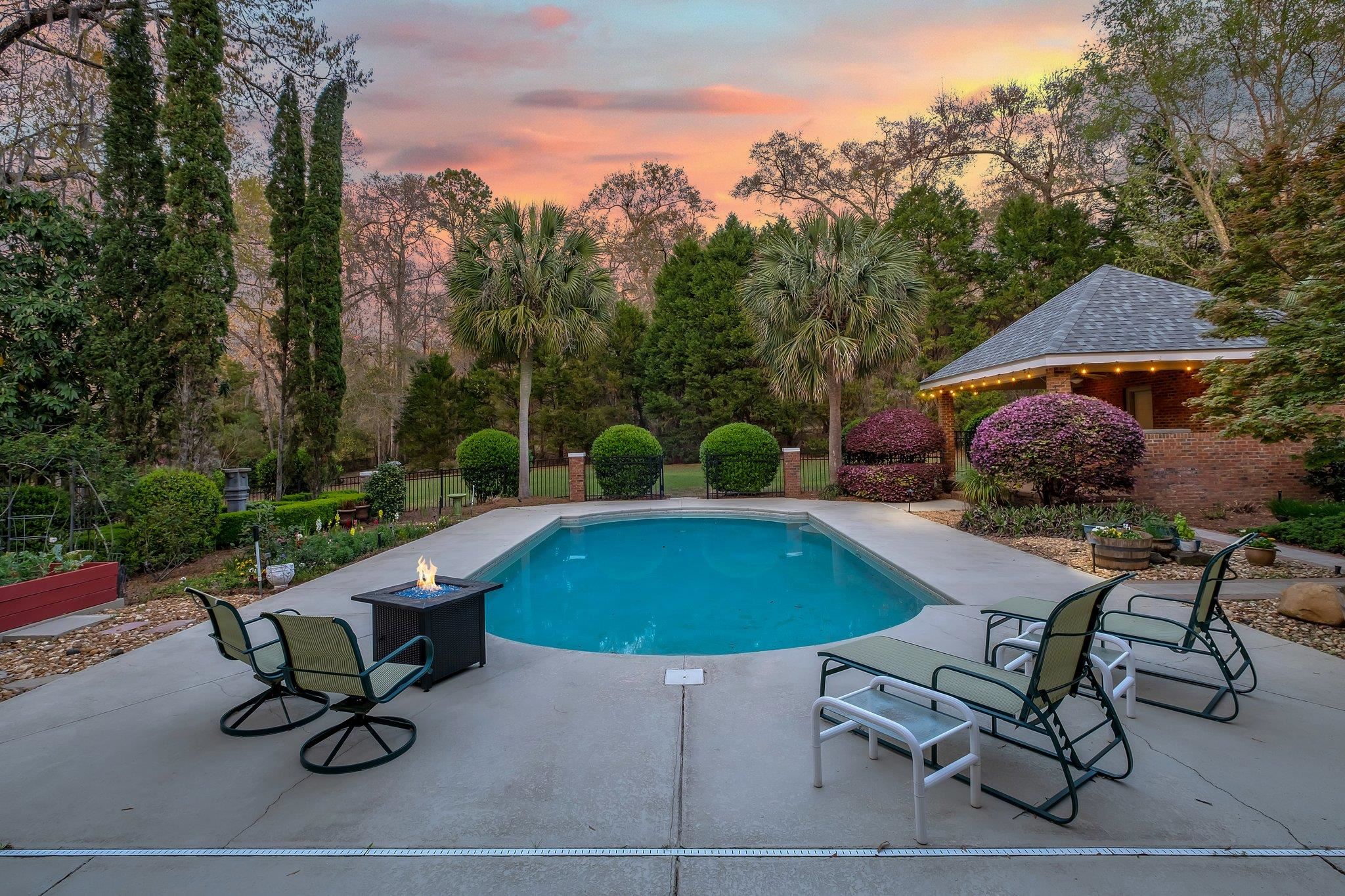 7144 Heartland Circle