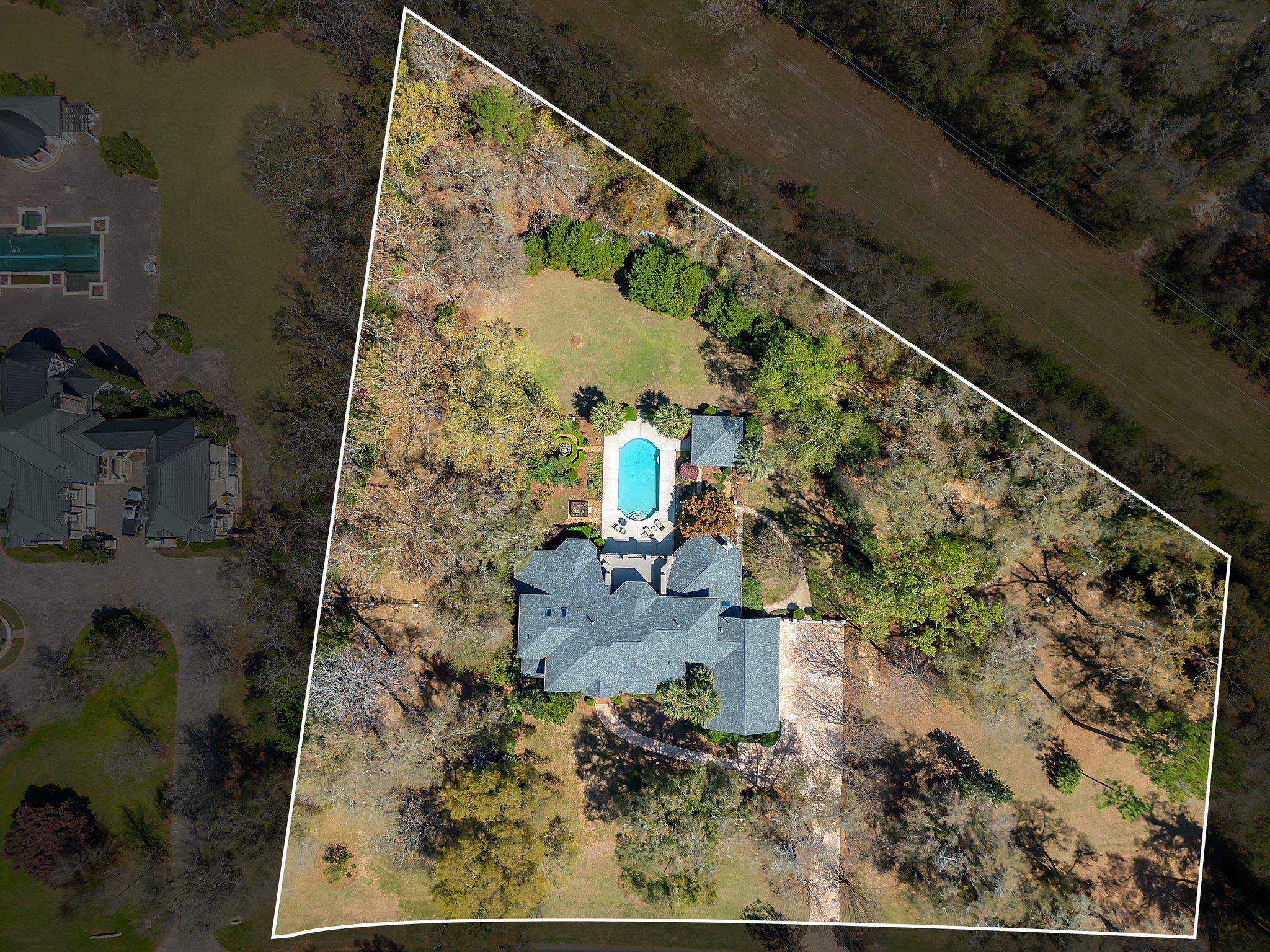 7144 Heartland Circle