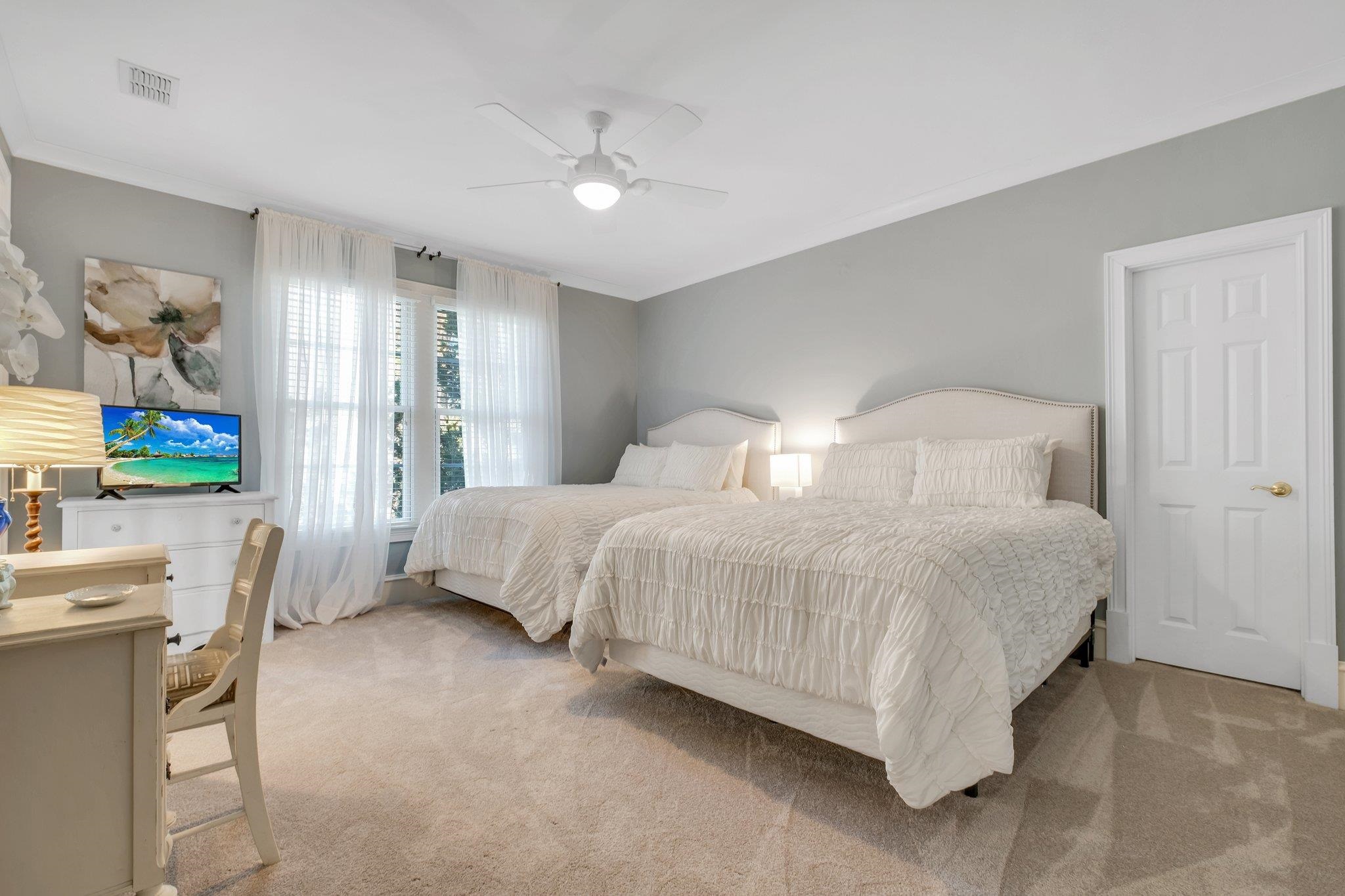 7144 Heartland Circle