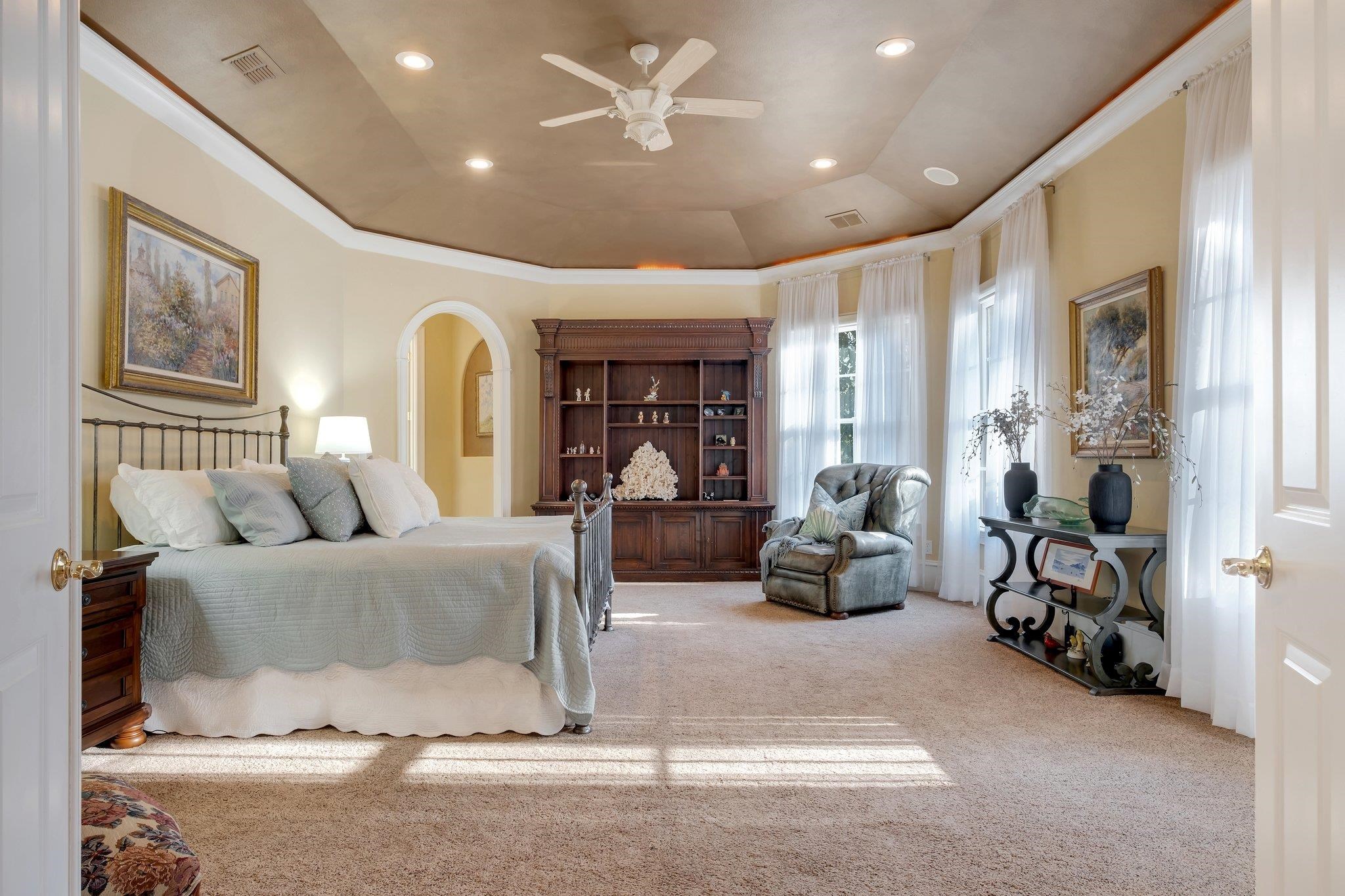 7144 Heartland Circle