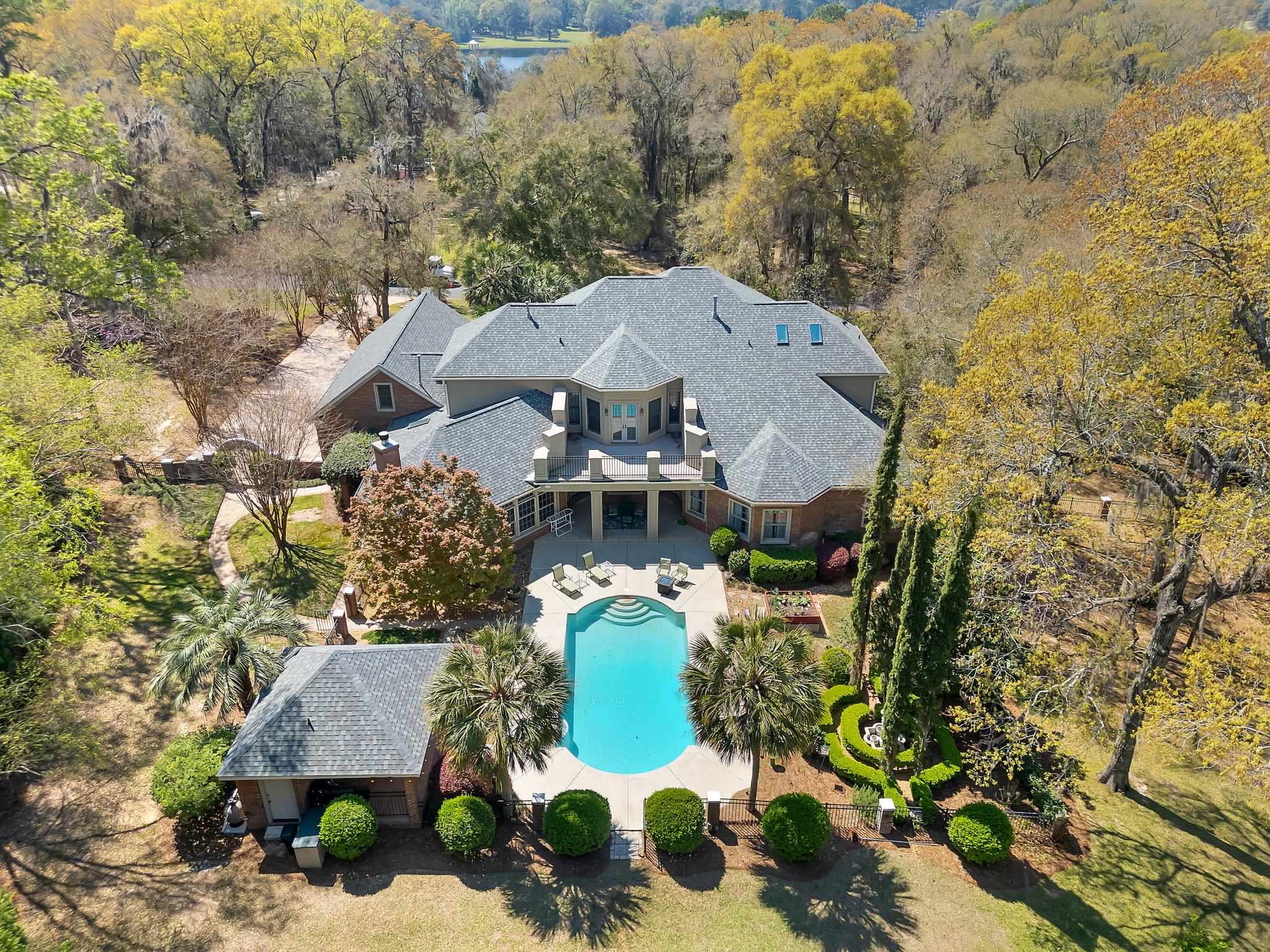 7144 Heartland Circle