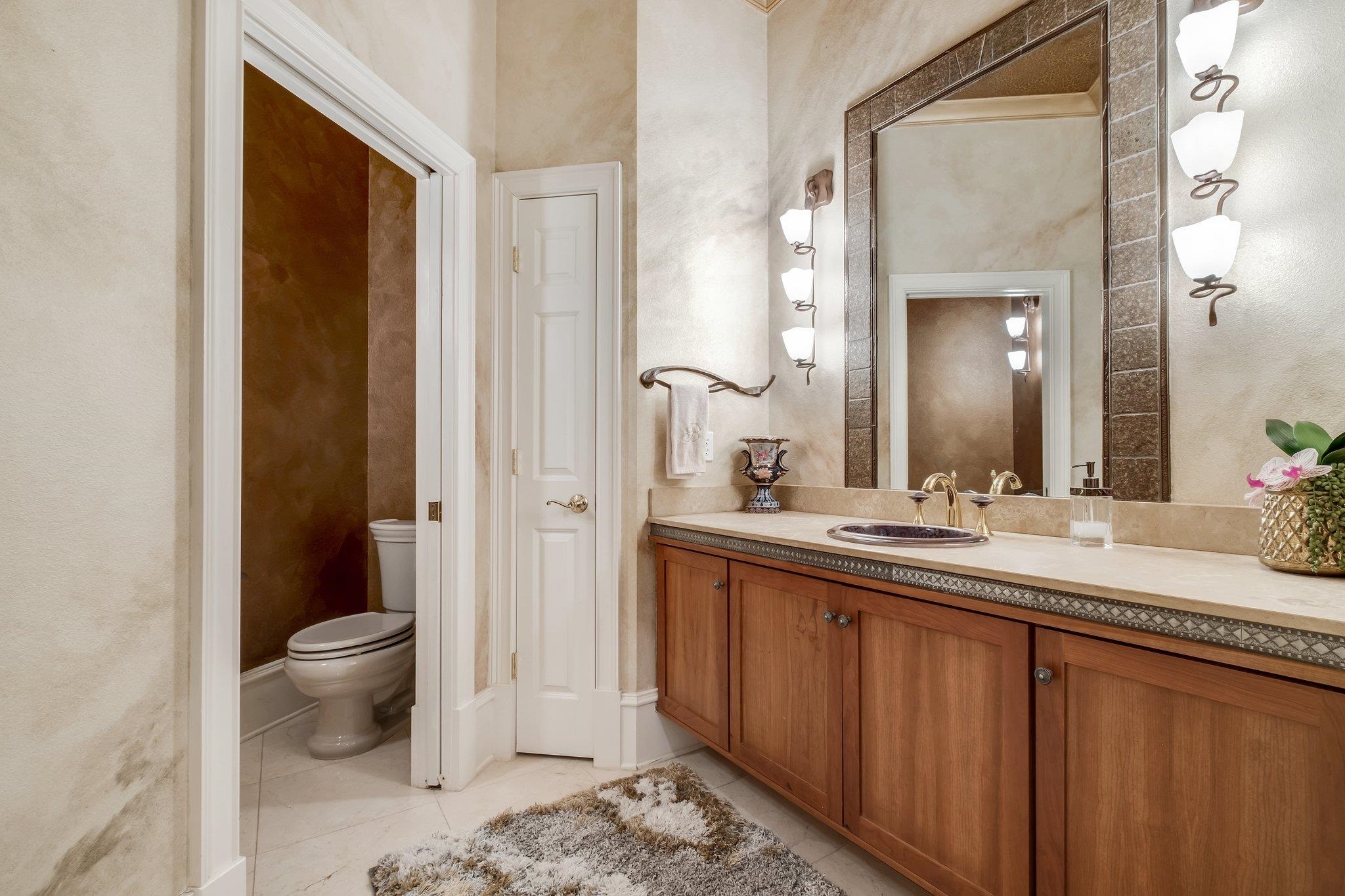 7144 Heartland Circle