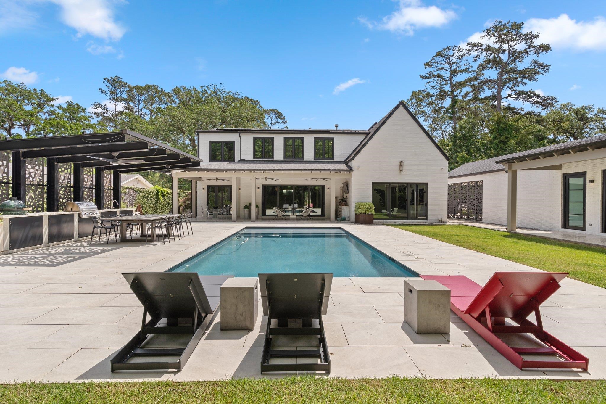 1642 MITCHELL Avenue