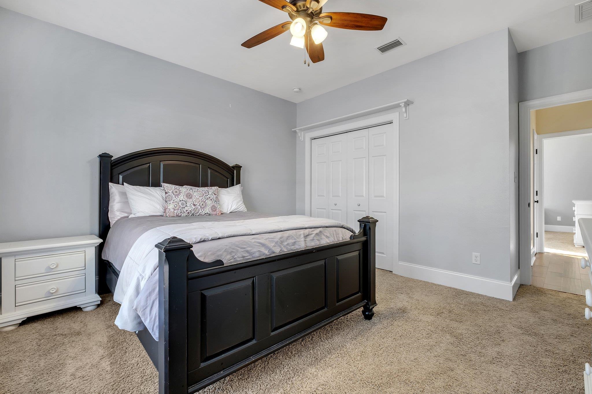 4571 FOREST RIDGE Drive