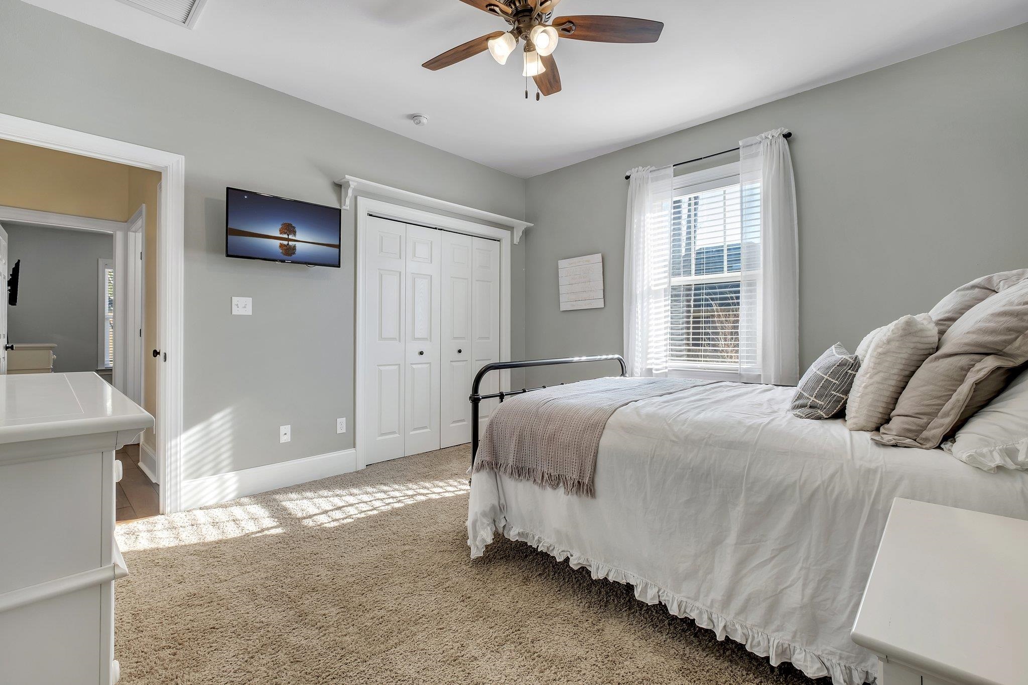 4571 FOREST RIDGE Drive