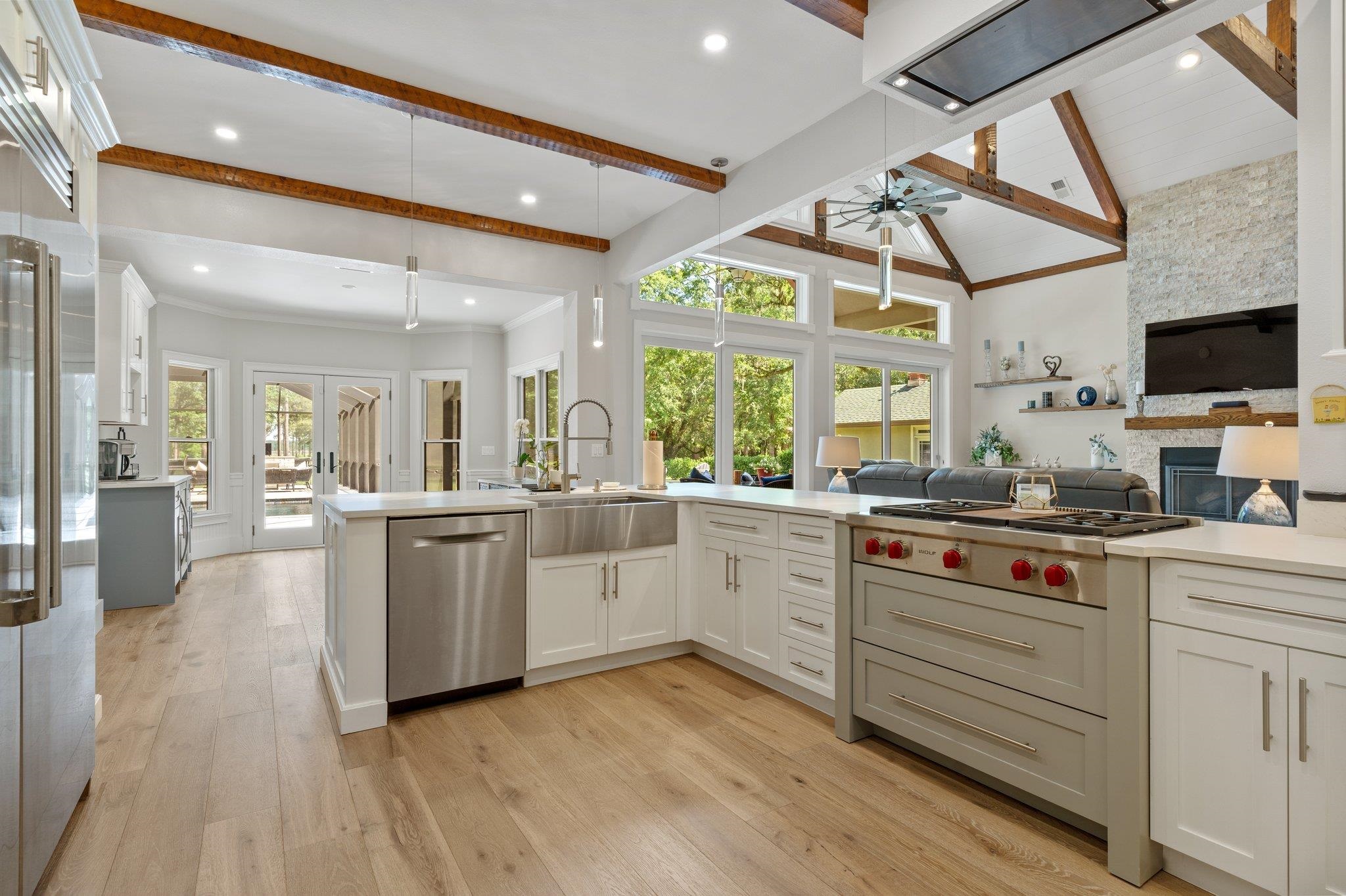 4244 WILLIAM JAMES Way