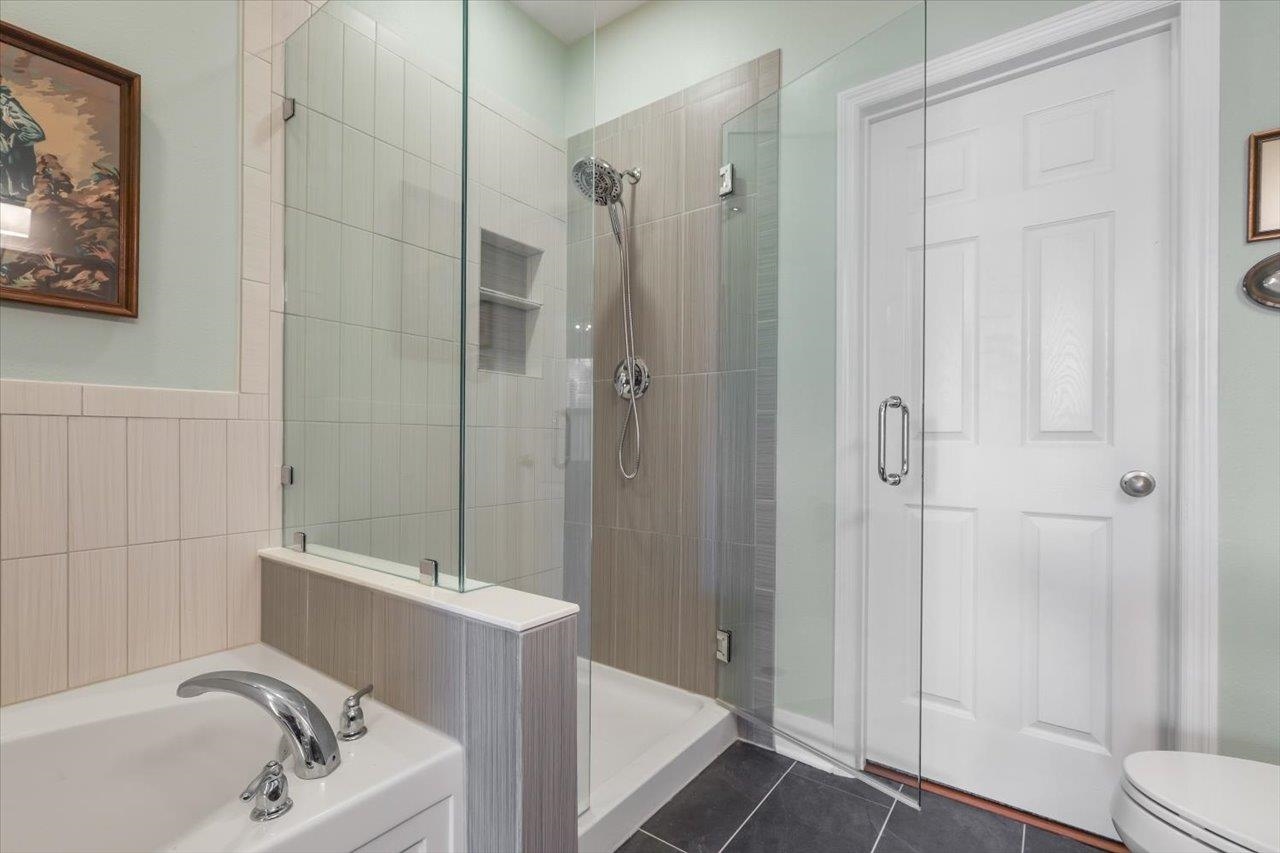 3938 Shumard Oak Boulevard