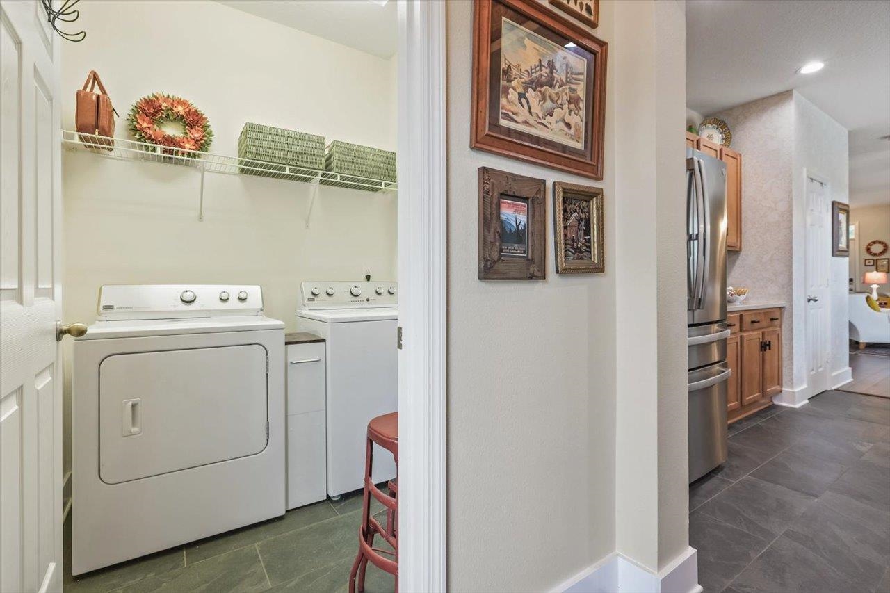 3938 Shumard Oak Boulevard