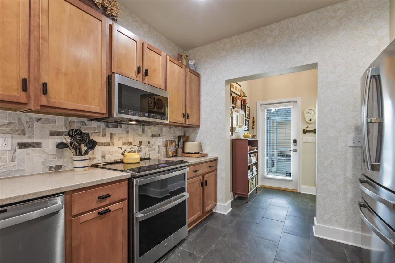 3938 Shumard Oak Boulevard