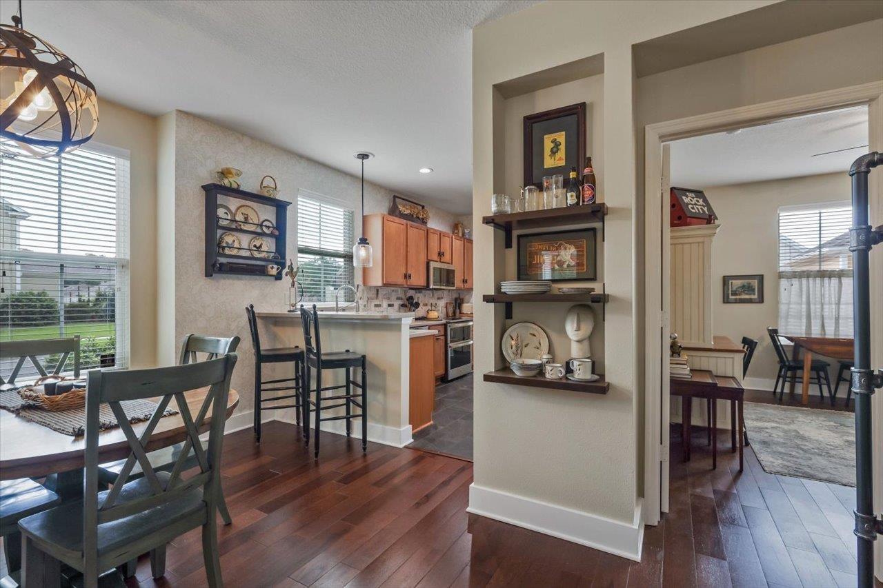 3938 Shumard Oak Boulevard