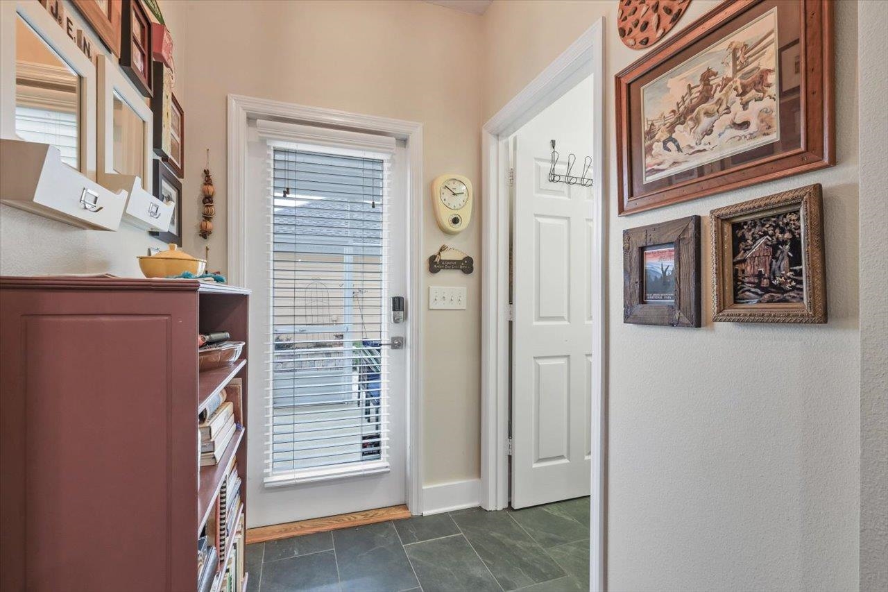 3938 Shumard Oak Boulevard