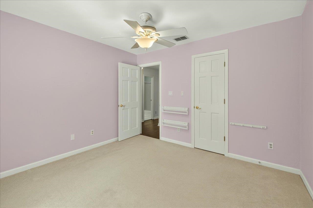 4033 Kilmartin Drive