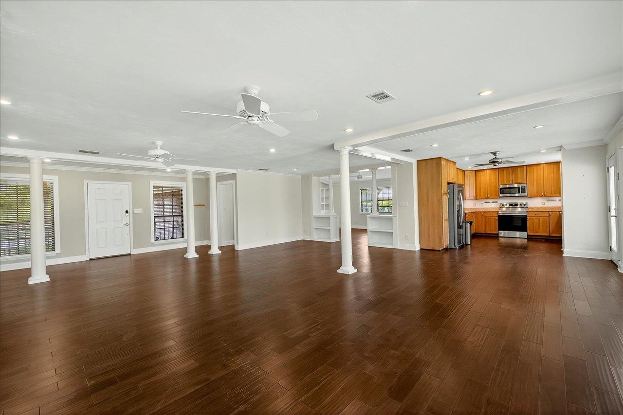 4033 Kilmartin Drive