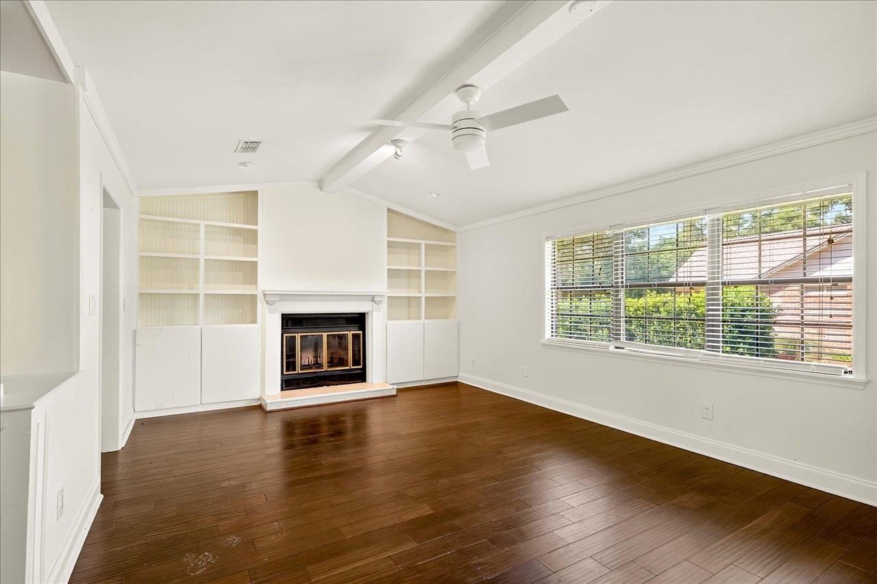 4033 Kilmartin Drive