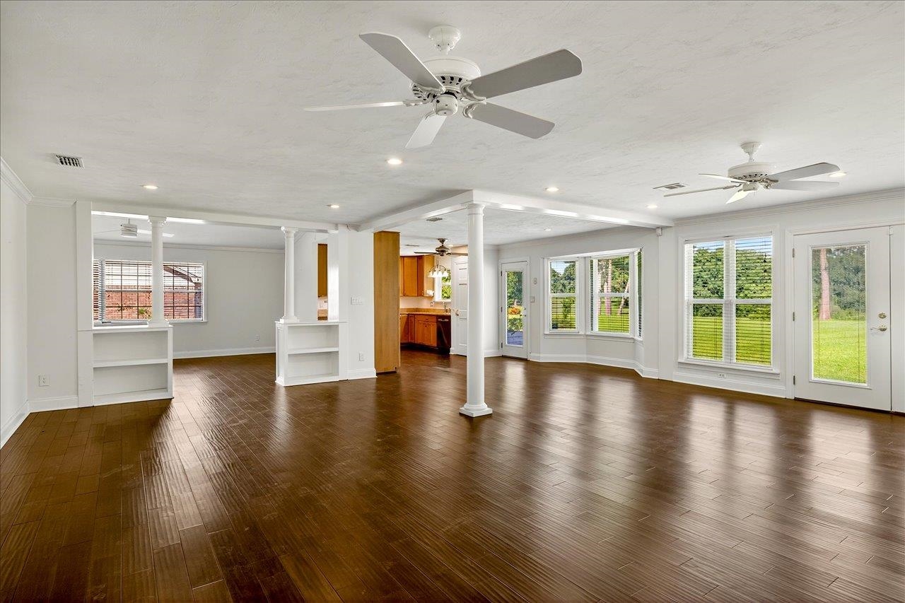 4033 Kilmartin Drive