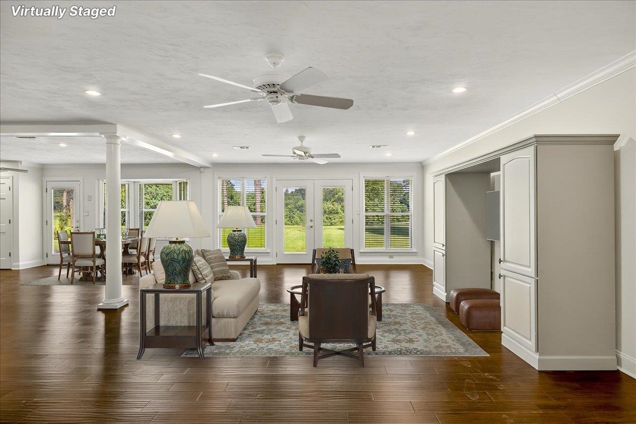 4033 Kilmartin Drive