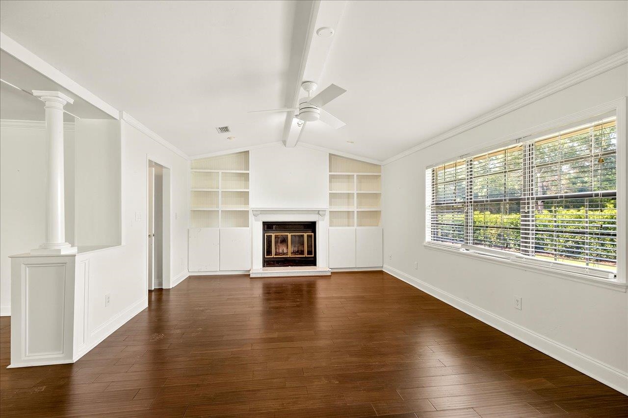 4033 Kilmartin Drive