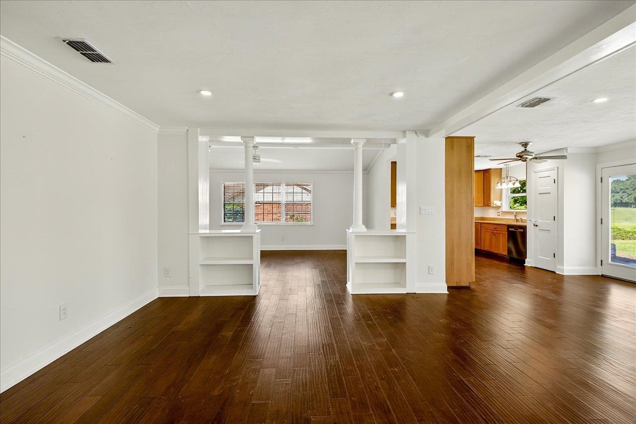 4033 Kilmartin Drive